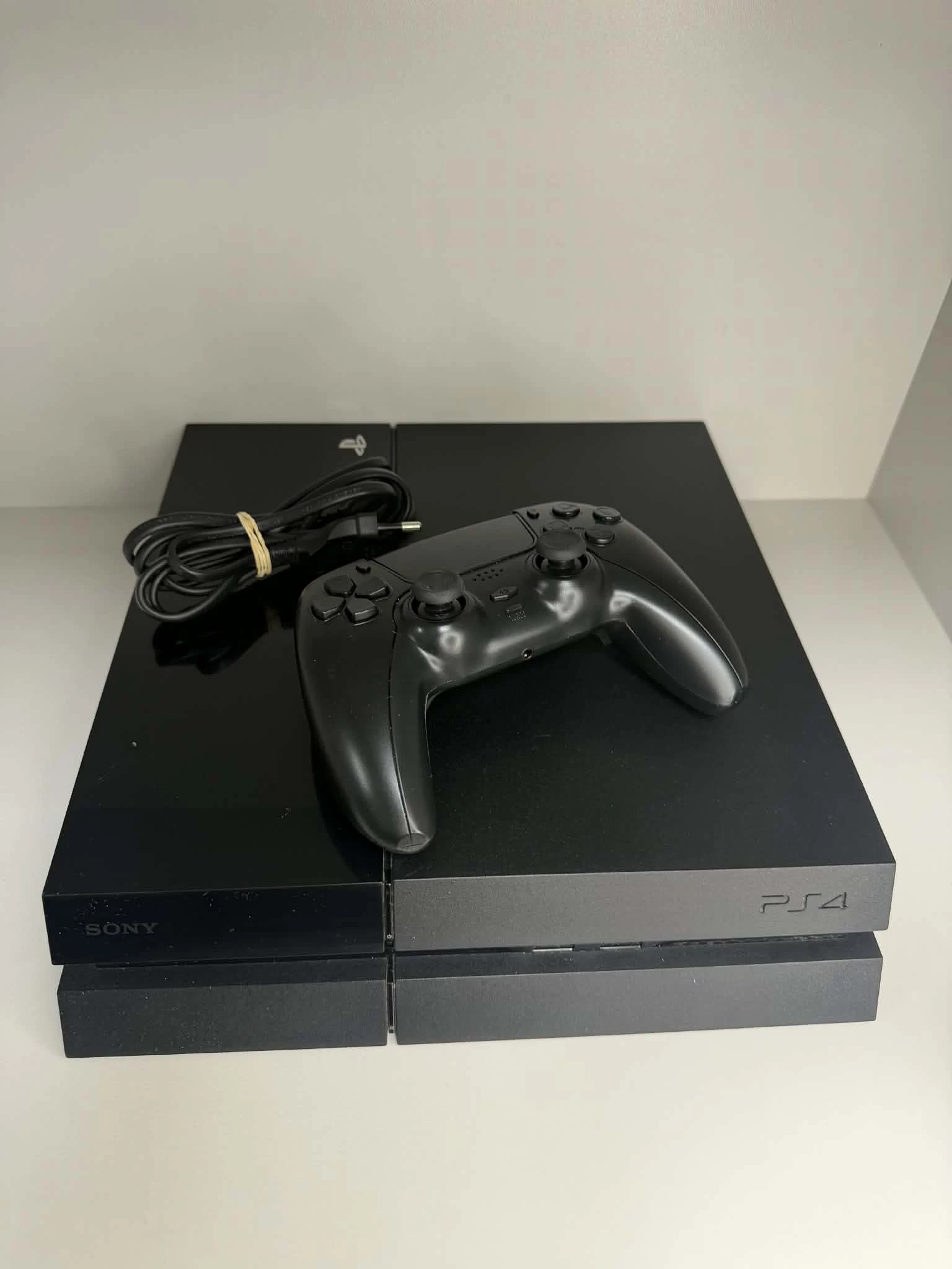 konsola-ps4-cuh-1004a-500gb-nieoryginalny-pad-waga-produktu-z-opakowaniem-jednostkowym-35