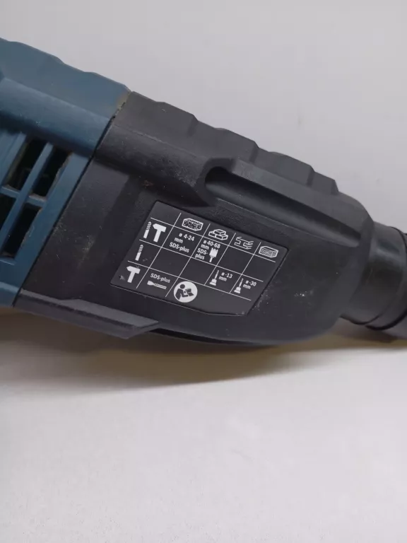 mlotowiertarka-bosch-gbh-240-walizka-ean-gtin-3165140832205