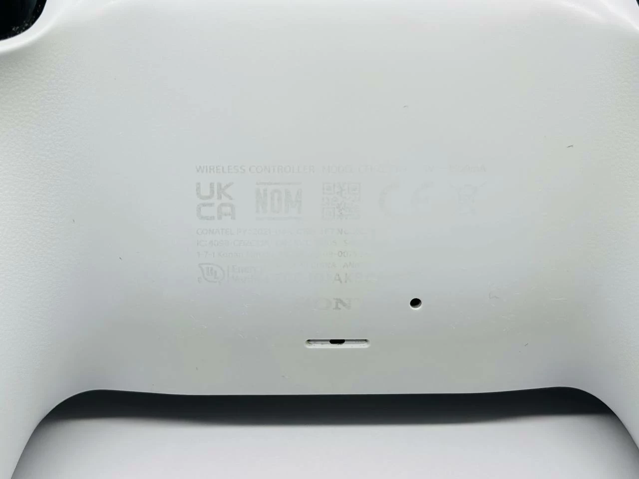 pad-ps5-sony-dualsense-cfi-zct1w-bialy-stan-11323-2