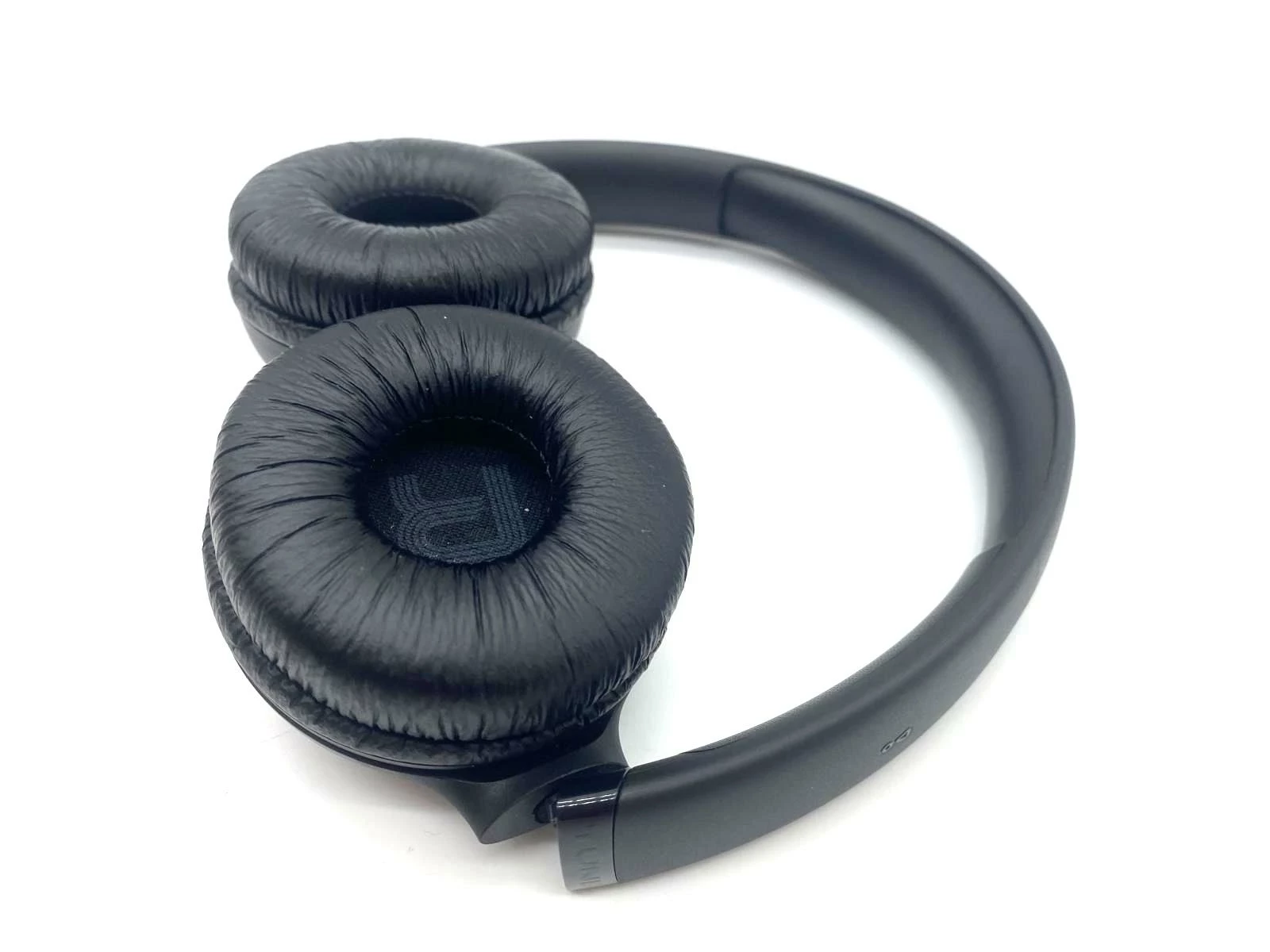 sluchawki-nauszne-jbl-tune-530-pudelko-kod-producenta-t530btblk