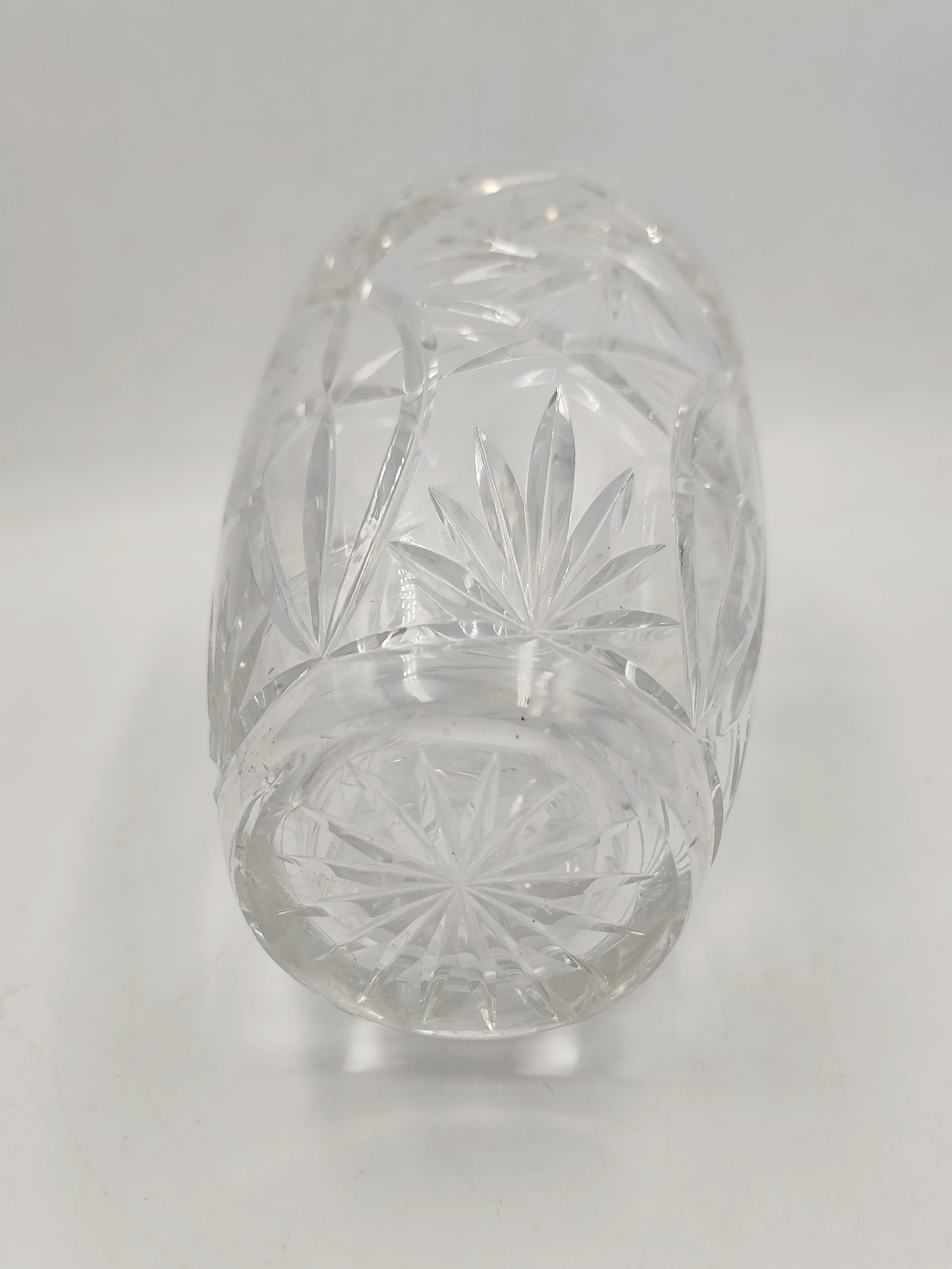 krysztalowy-wazon-bielsko-biala-matowy-prl-wysokosc-produktu-195