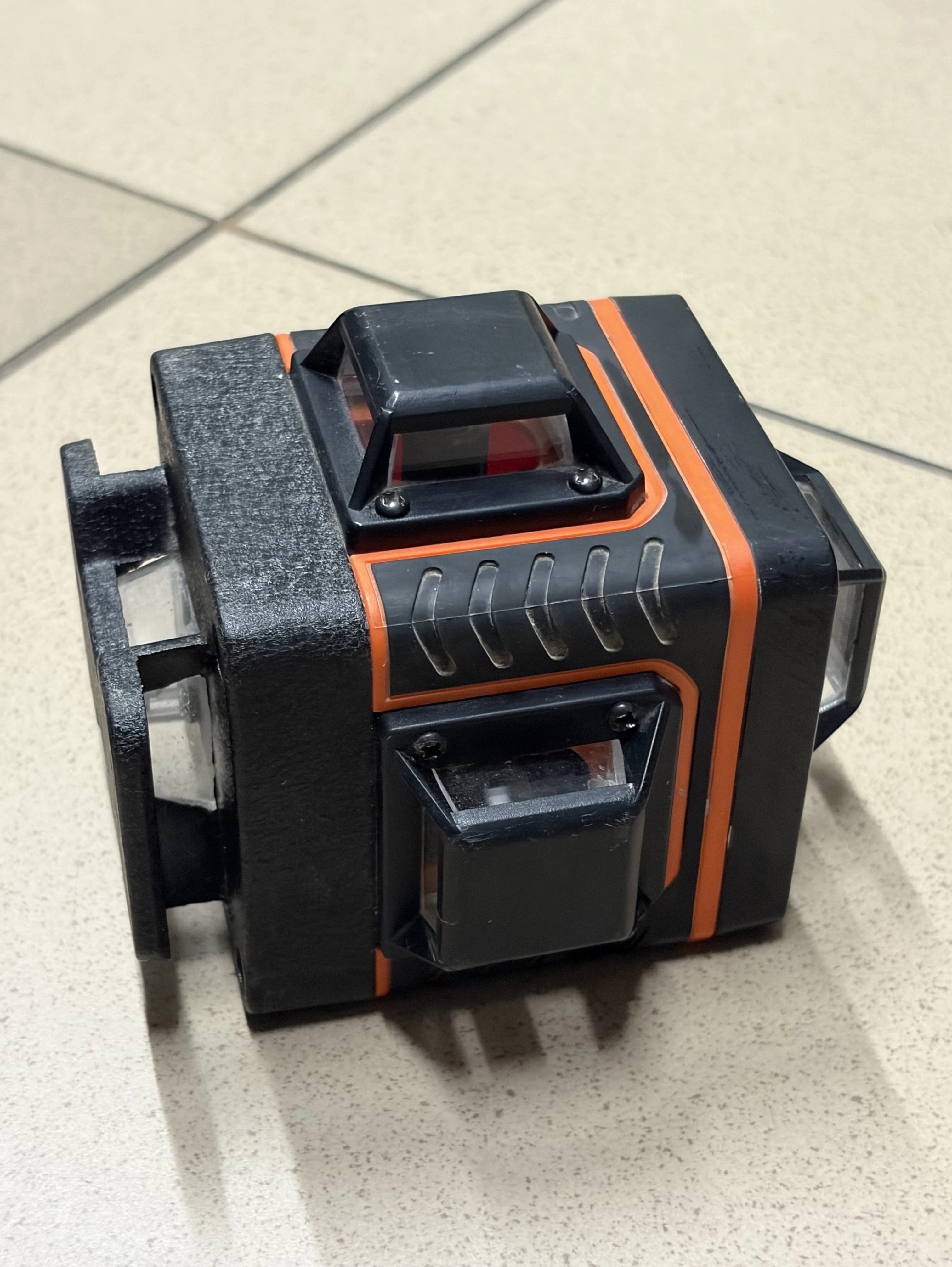 poziomica-laserowa-laser-krzyzowy-zx25m-4d-zontex-pl-jozefa-pilsudskiego-92-gniezno