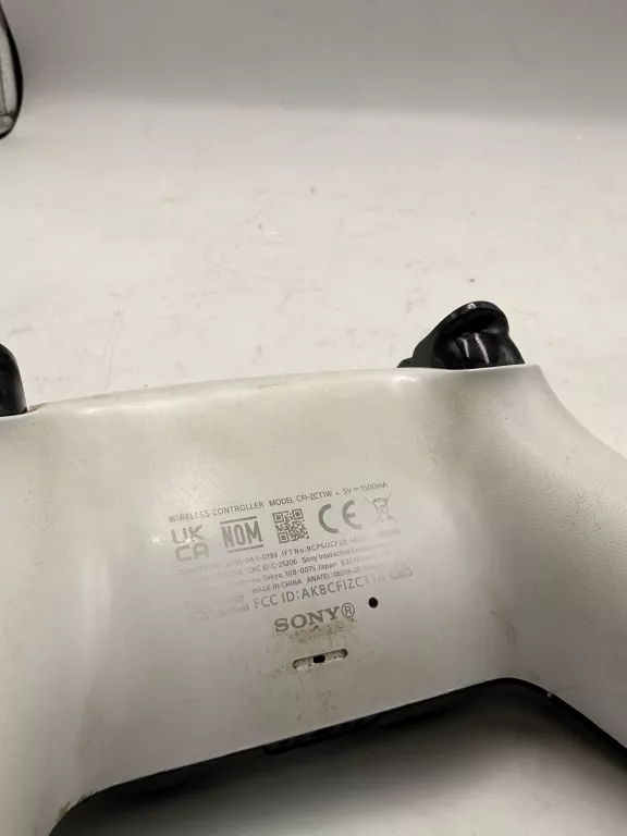 kontroler-bezprzewodowy-sony-dualsense-bialy-marka-248811-1940277