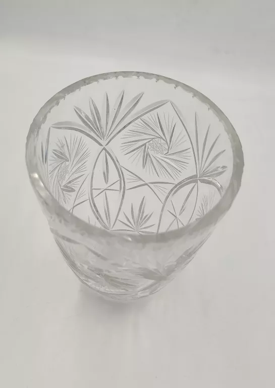 krysztalowy-wazon-bielsko-biala-matowy-prl-powstancow-slaskich-122-wroclaw