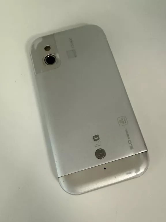 telefon-lg-km900-kod-producenta-km900