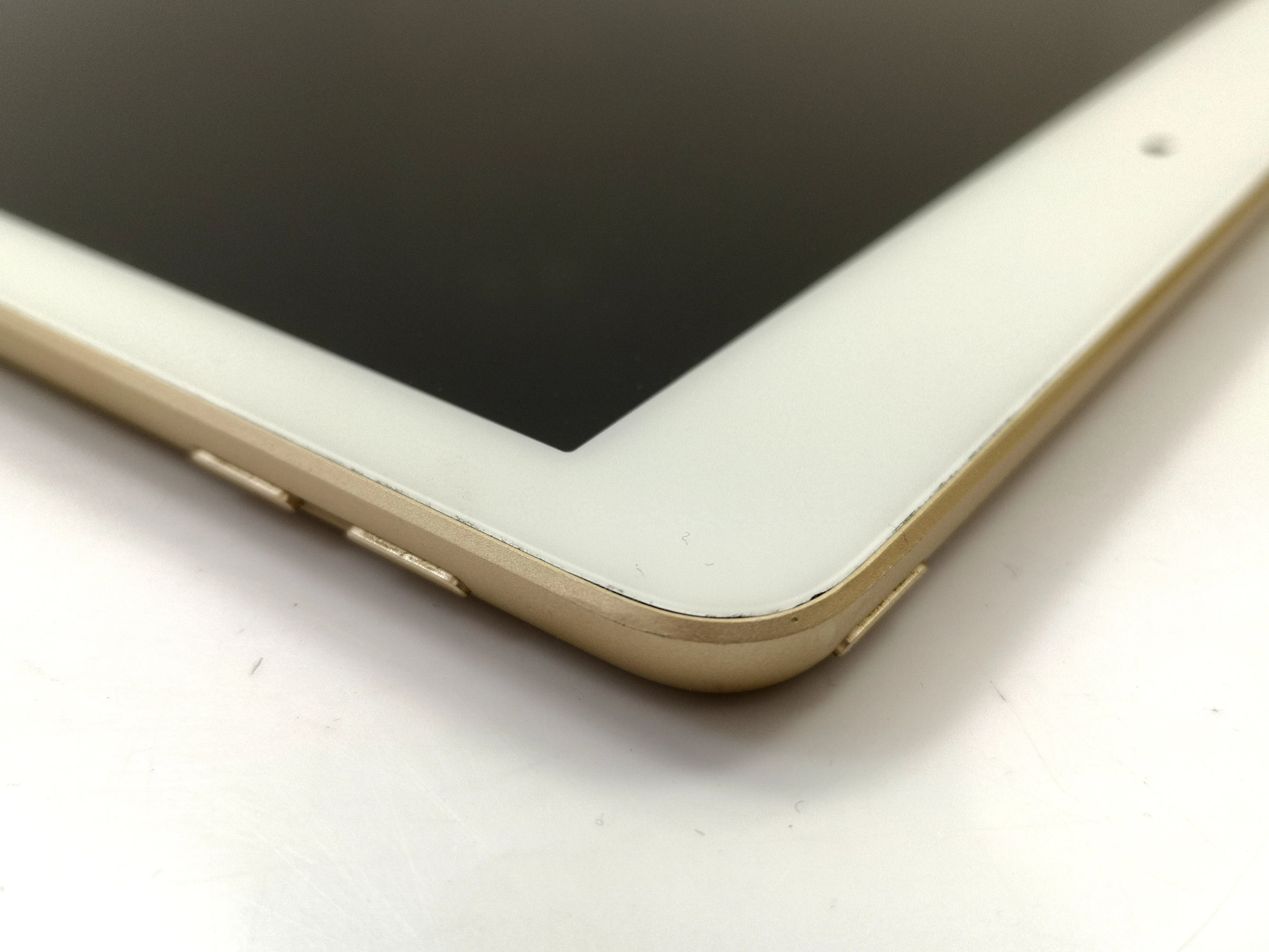 tablet-ipad-5th-gen-32gb-system-operacyjny-16332-4