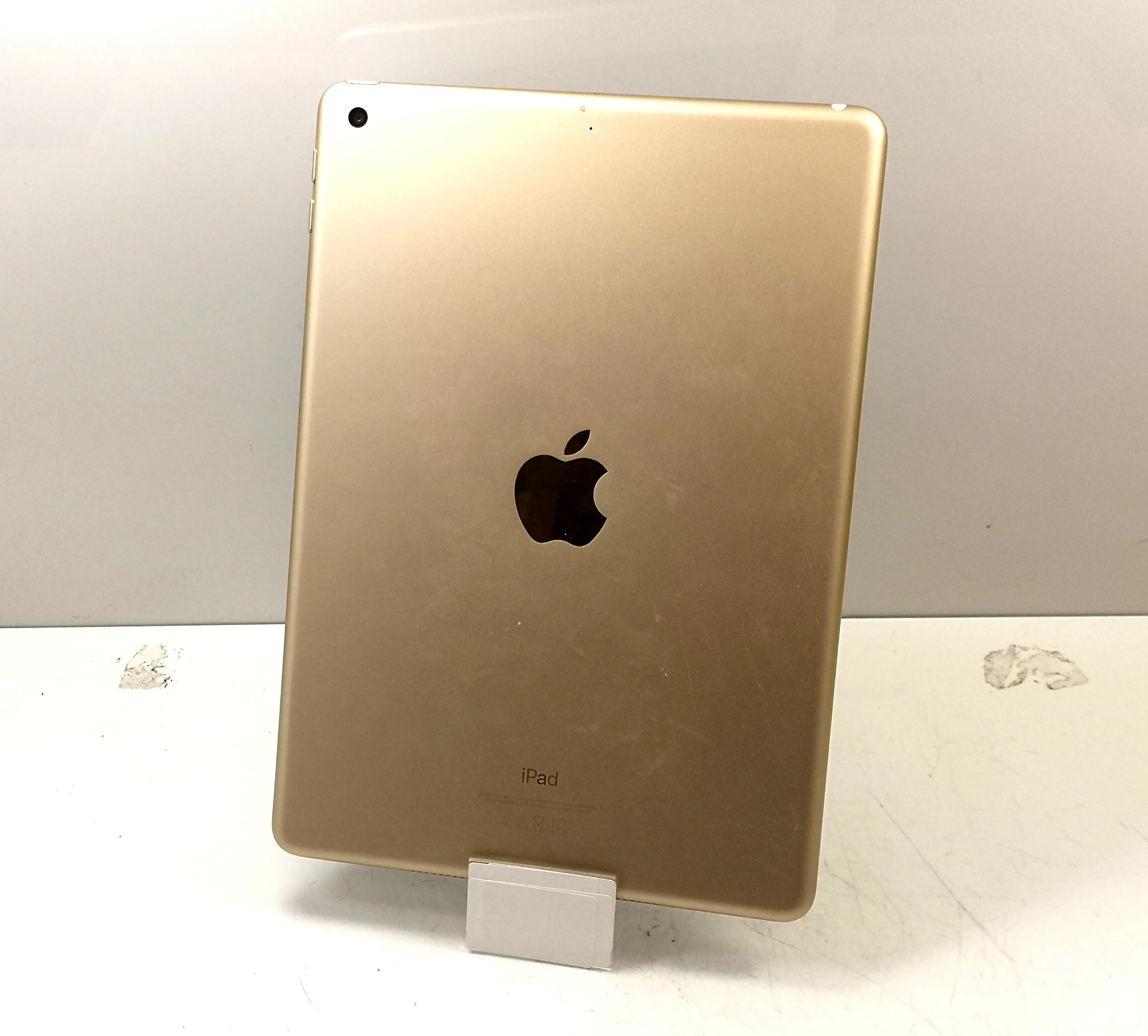 tablet-ipad-5th-gen-32gb-kod-producenta-mpg42fda