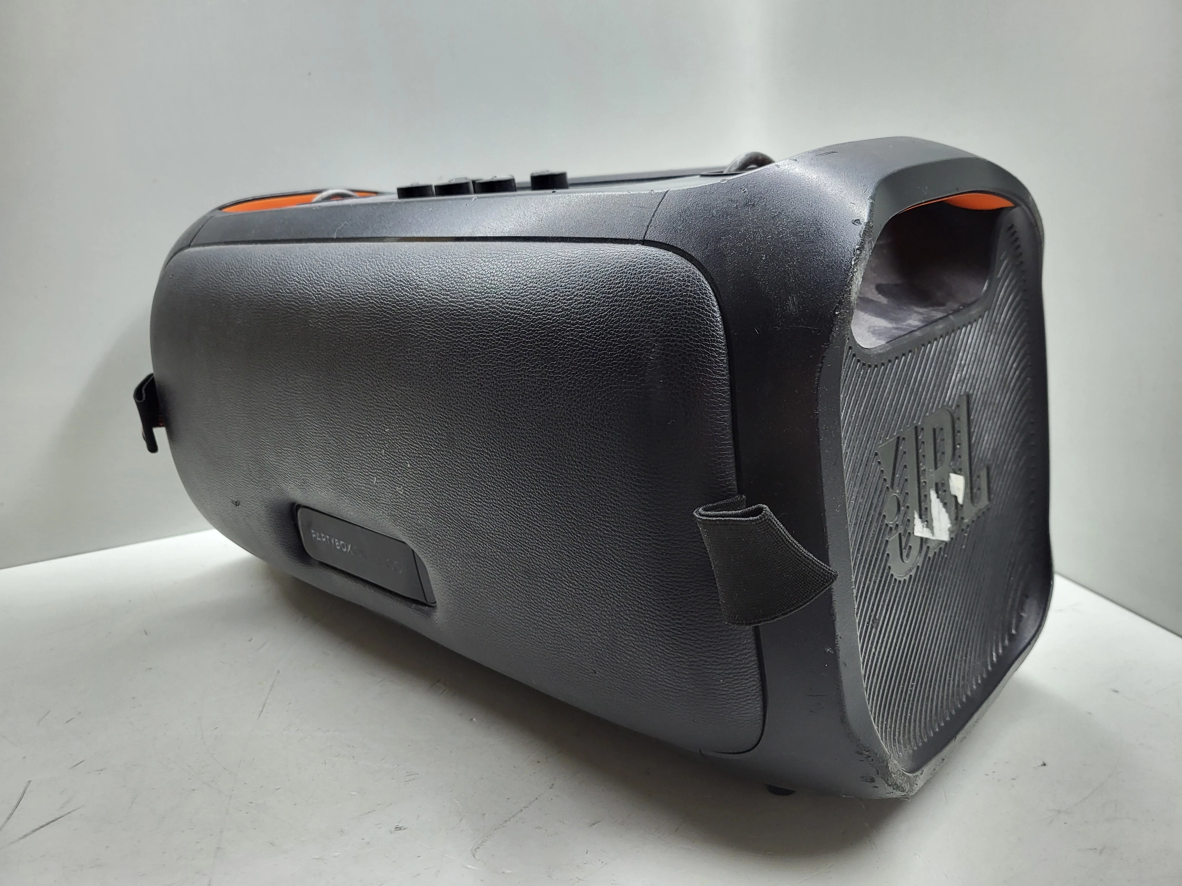 glosnik-przenosny-jbl-partybox-on-the-go-kod-producenta-jblpartyboxotgeu