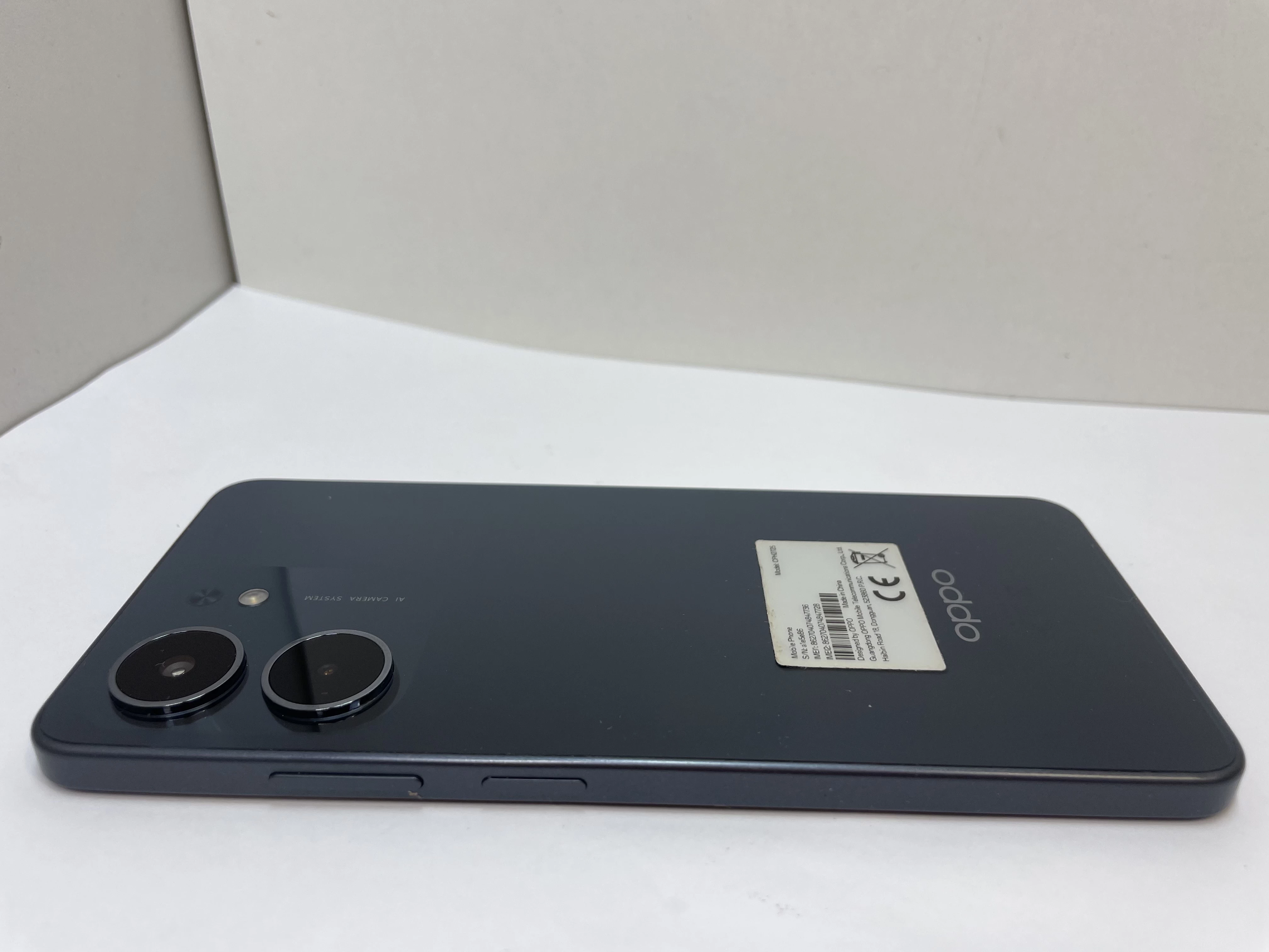telefon-oppo-a5x-4128-gb-pojemnosc-akumulatora-6000