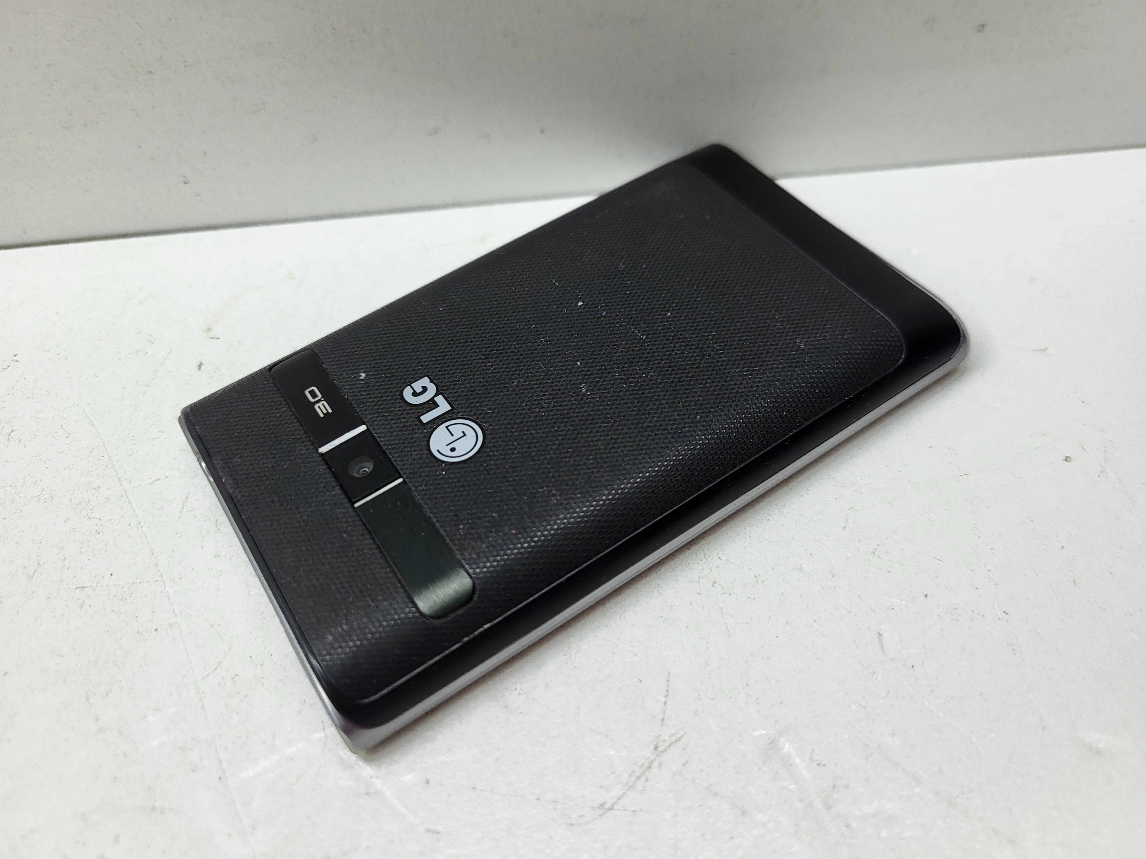 telefon-lg-l3-system-operacyjny-4388-1