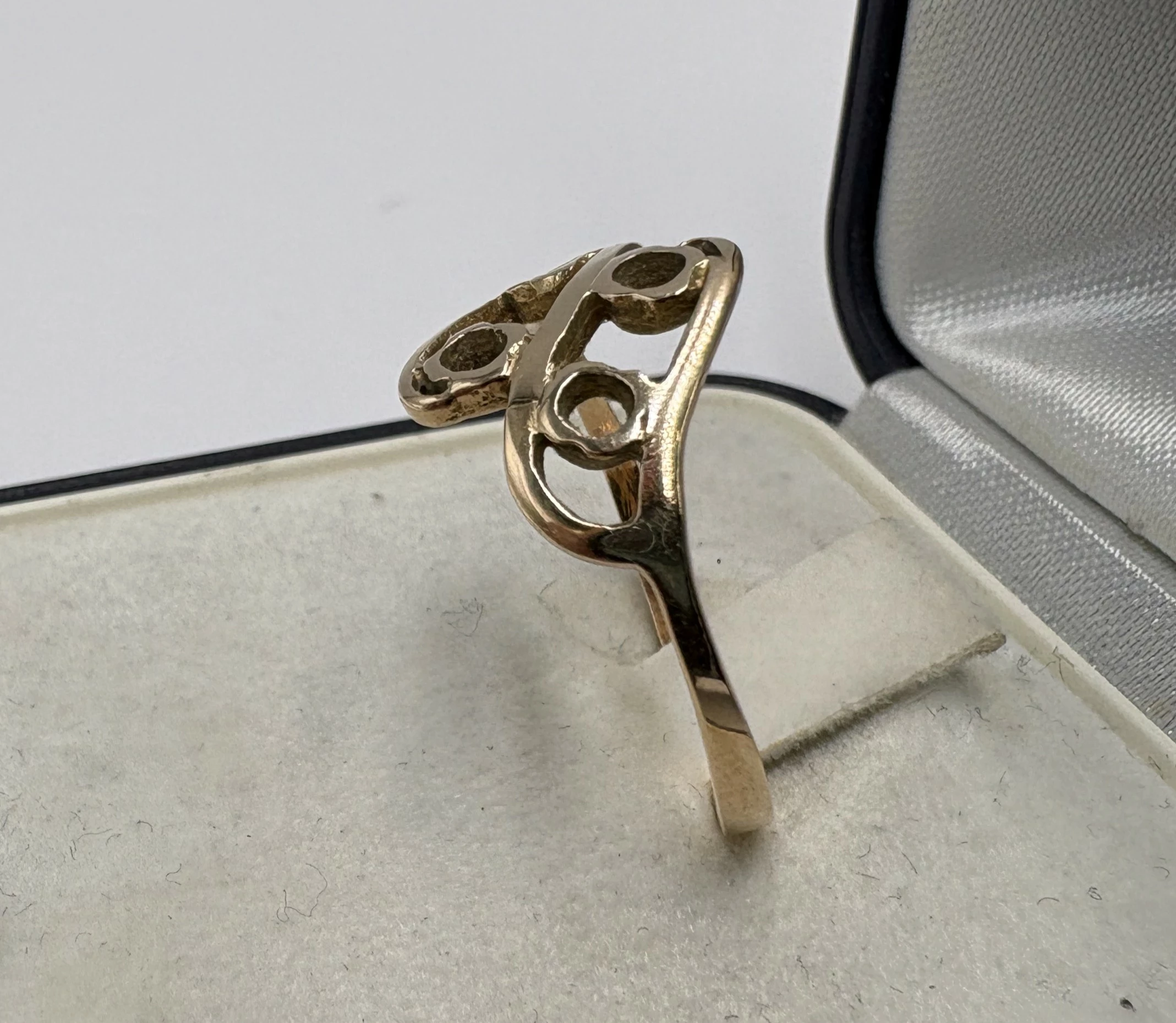 zlom-zlota-do-napraw-zlotniczych-zloty-pierscionek-p585-207g-r20-stan-11323-2036071