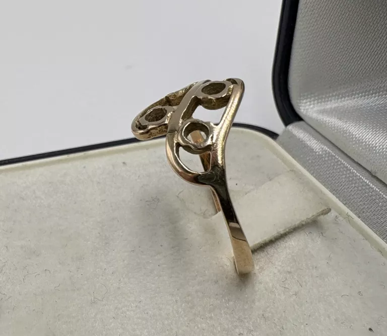 zlom-zlota-do-napraw-zlotniczych-zloty-pierscionek-p585-207g-r20-stan-11323-2036071