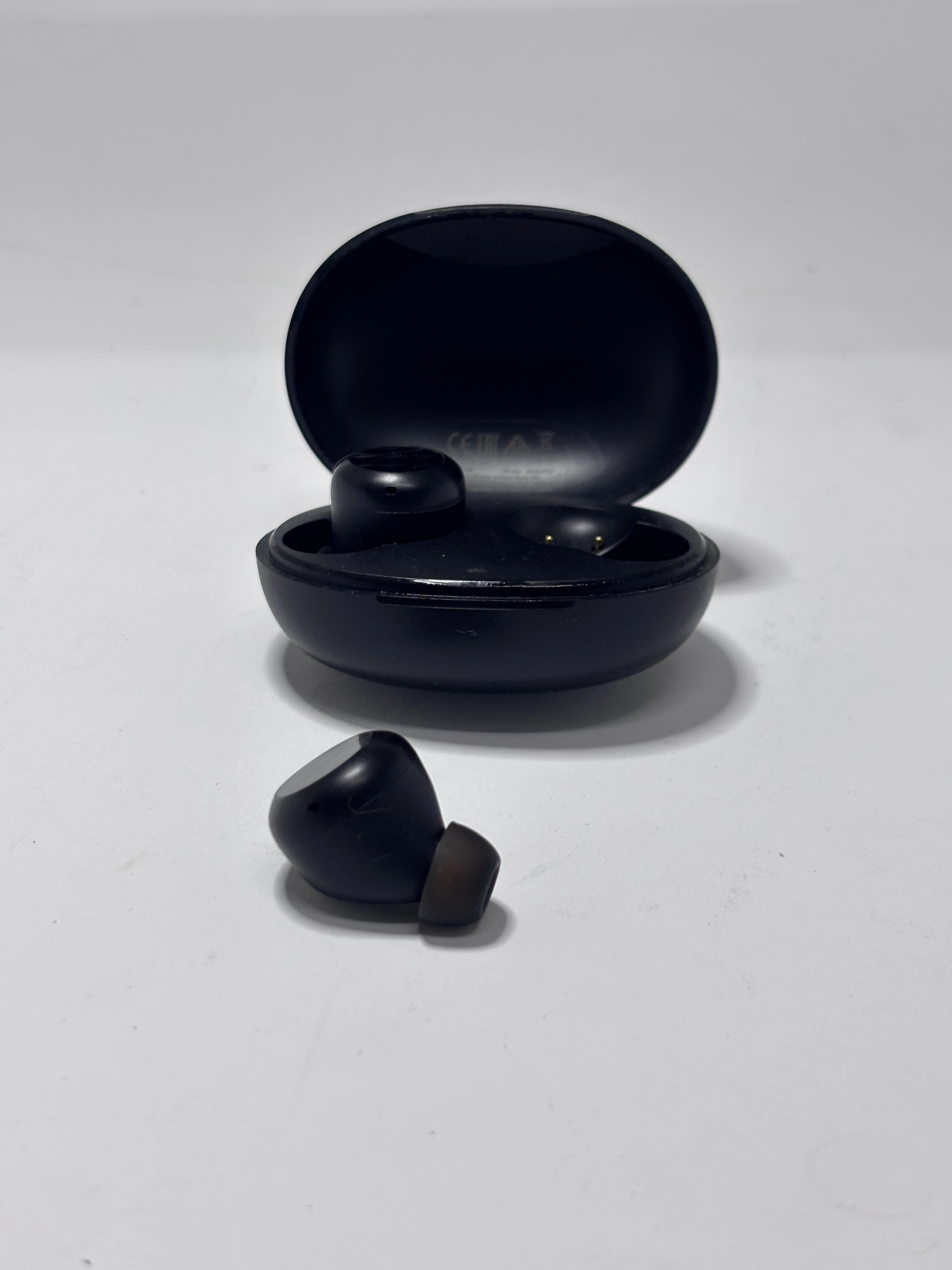 sluchawki-bt-realme-buds-q2-stan-11323-2