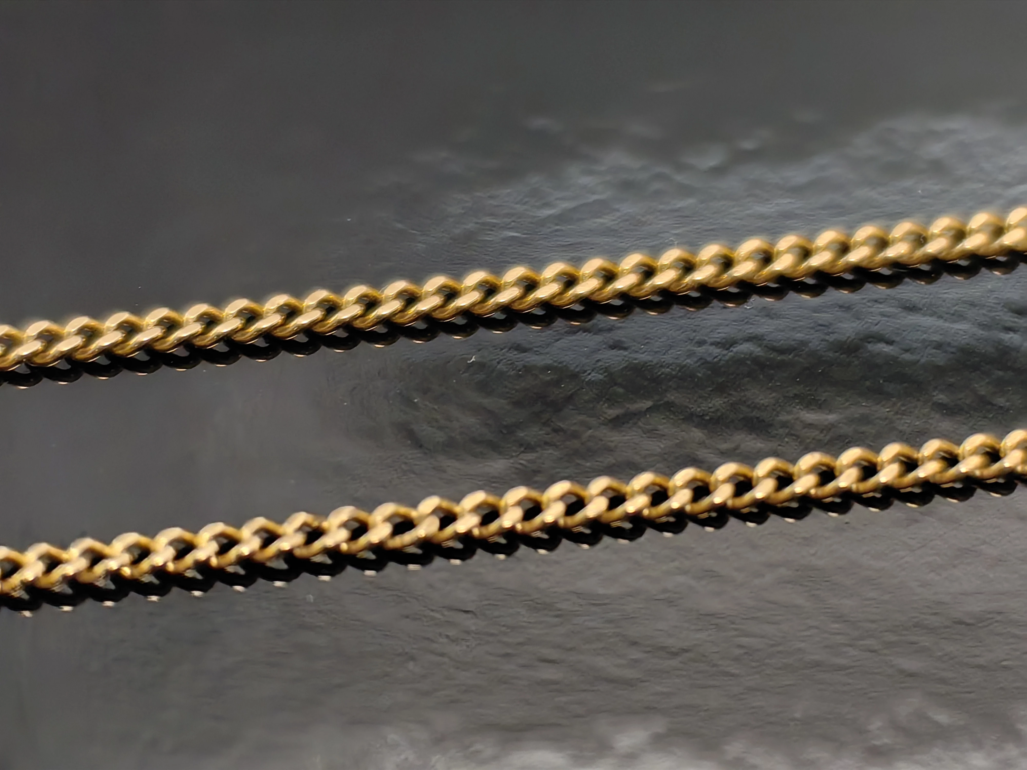 delikatny-zloty-lancuszek-pancerka-575cm-235g-pr585-material-15835-2