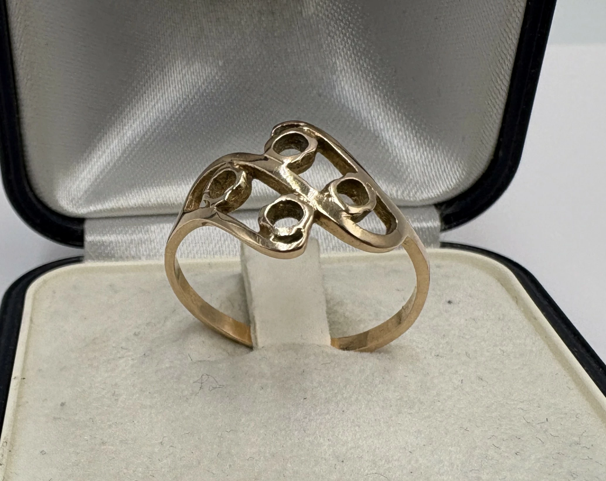 zlom-zlota-do-napraw-zlotniczych-zloty-pierscionek-p585-207g-r20-proba-585