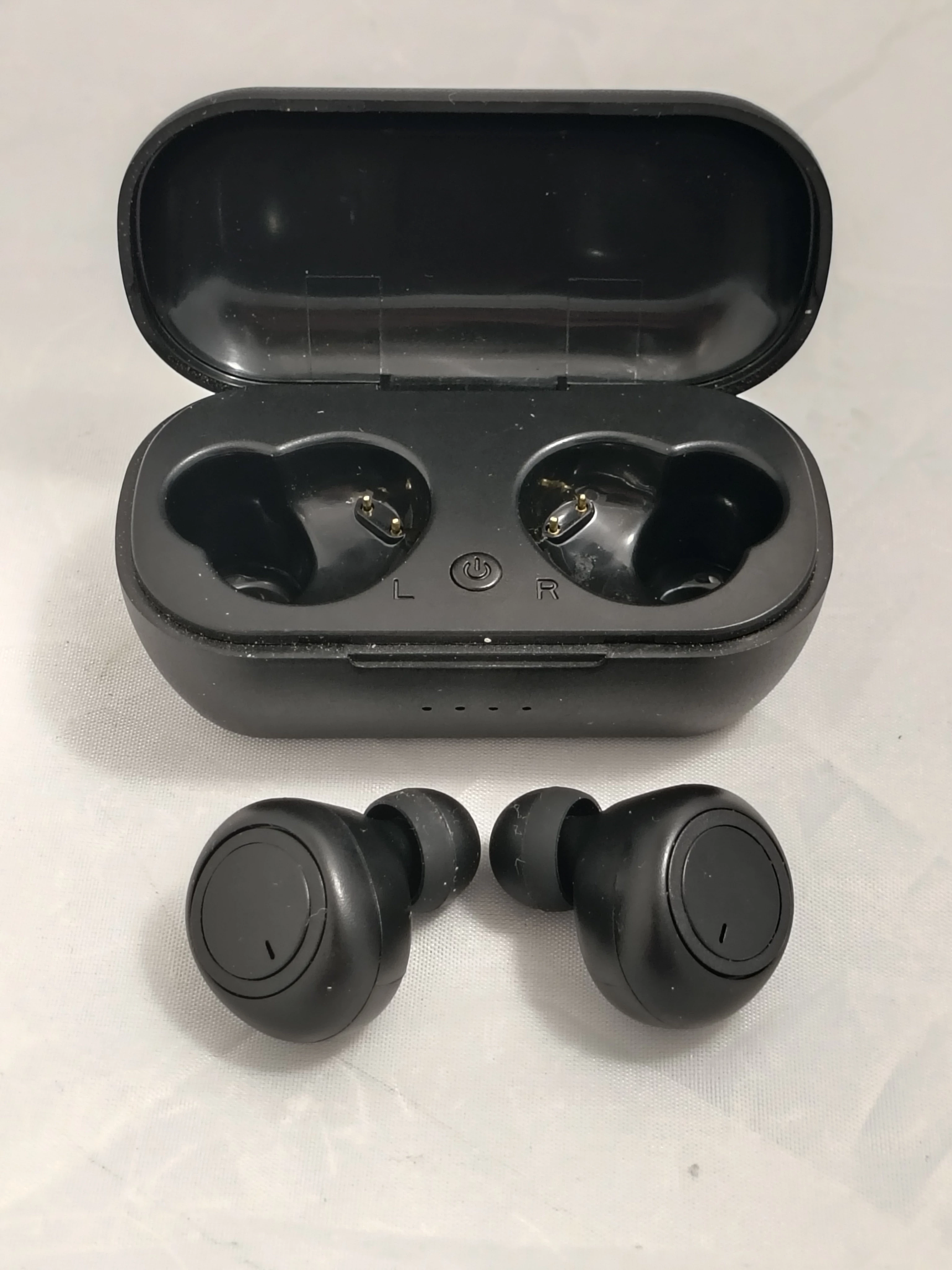 sluchawki-douszne-tracer-t1-tws-bt-transmisja-sygnalu-203713-217785