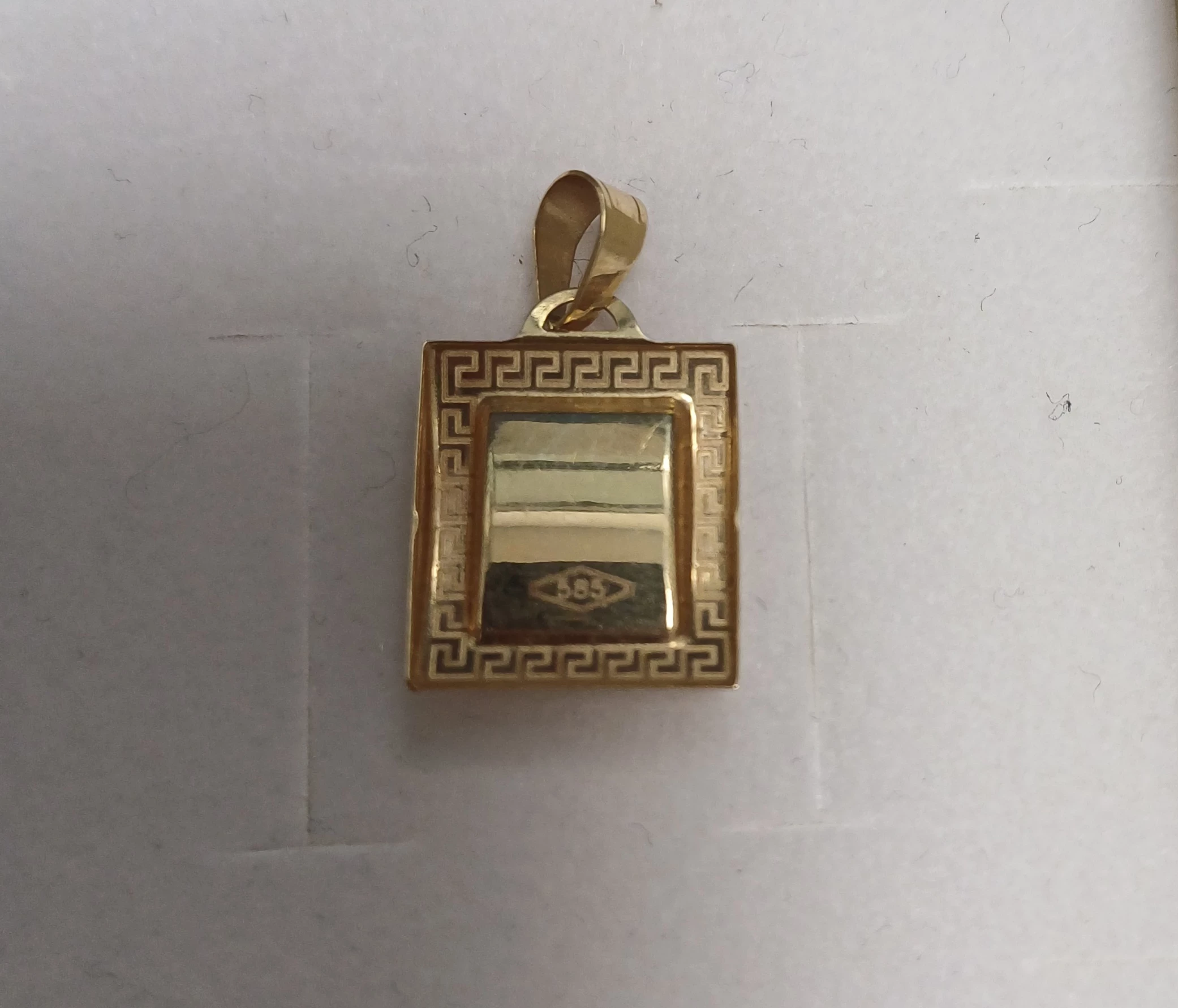 zlota-przywieszka-lew-p585-w096g-ean-gtin-11111111111111