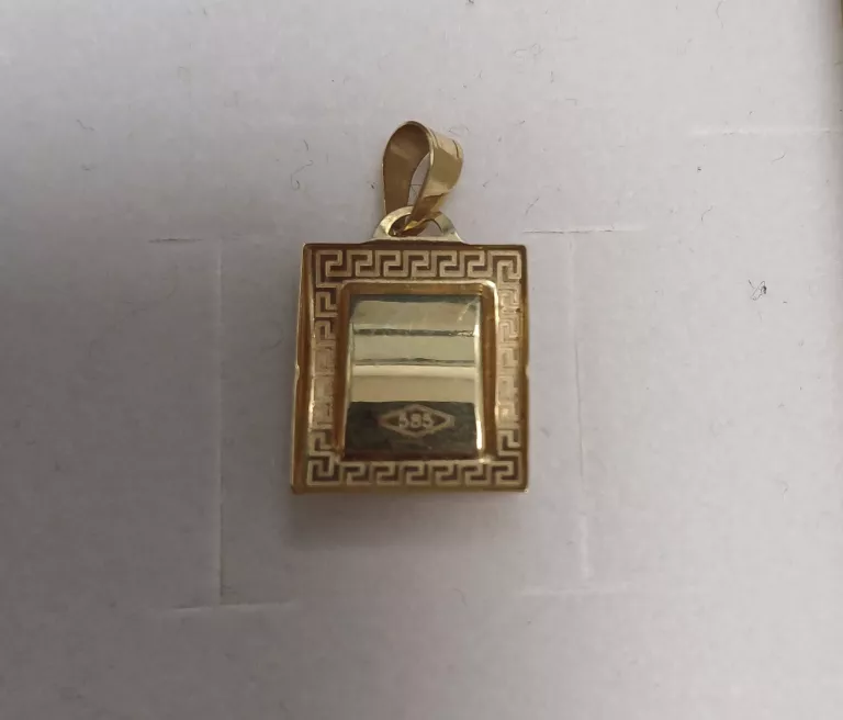 zlota-przywieszka-lew-p585-w096g-ean-gtin-11111111111111