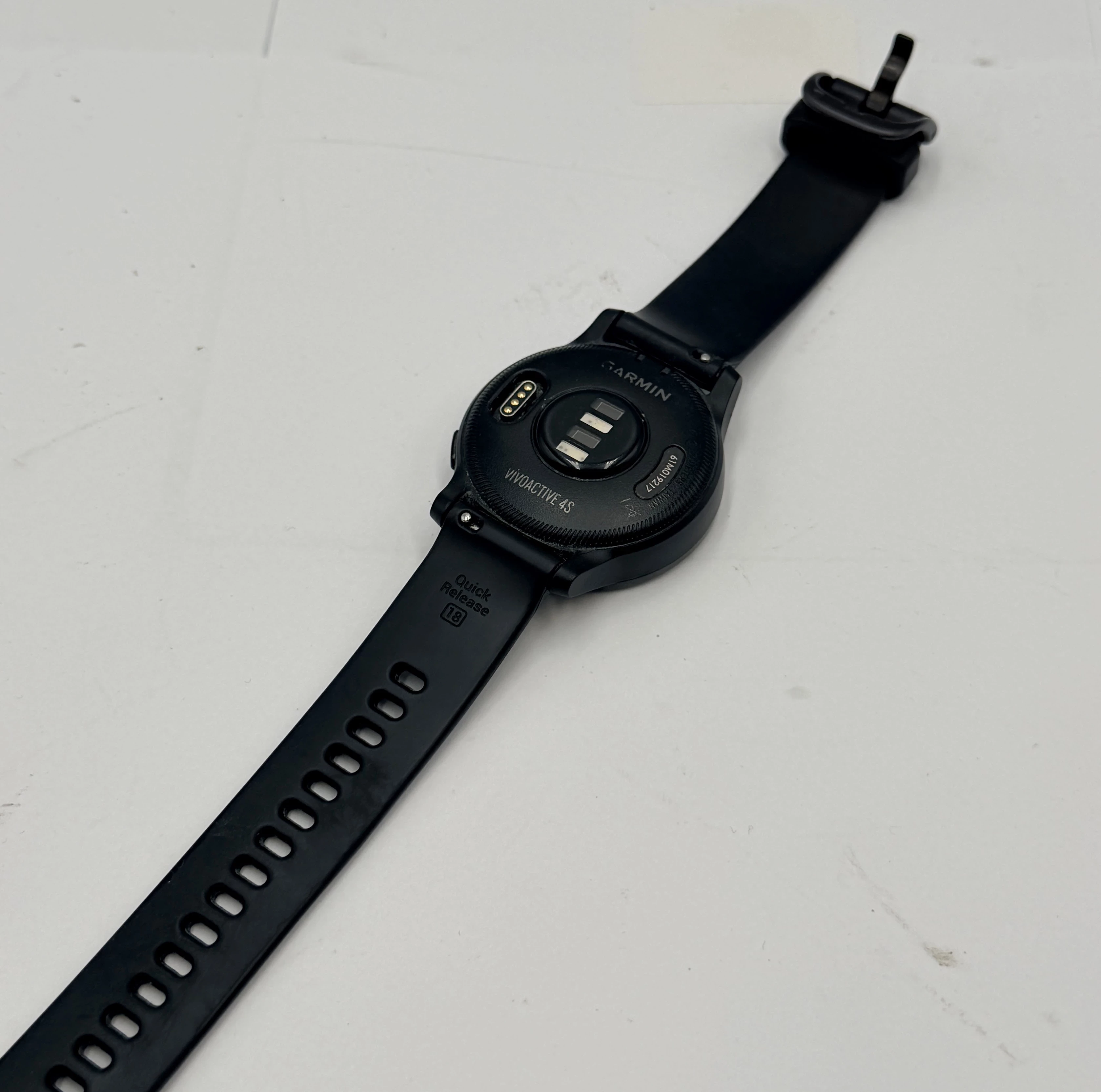 smartwatch-garmin-vivoactive-4s-ladowarka-model-249460-1222801