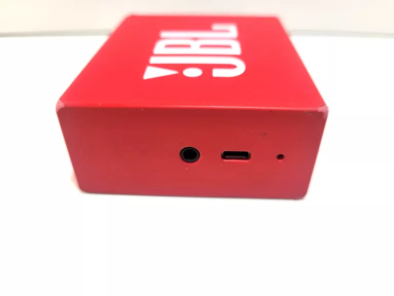 glosnik-jbl-go-moc-300