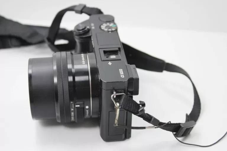 aparat-sony-alpha-6000-sony-16-50mm-rozdzielczosc-2430