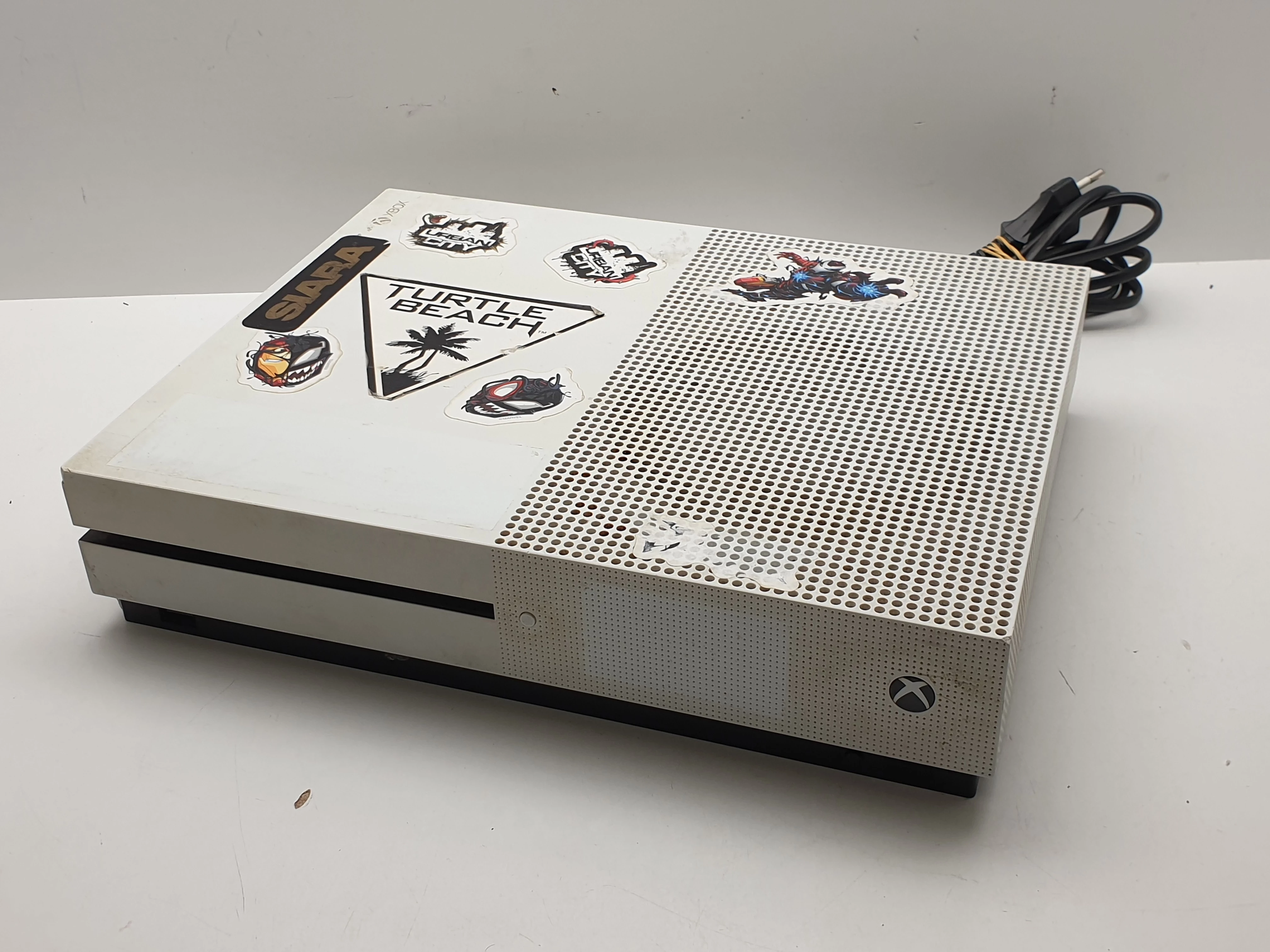 konsola-microsoft-xbox-one-s-model-1681-500-gb-swieradowska-26-wroclaw