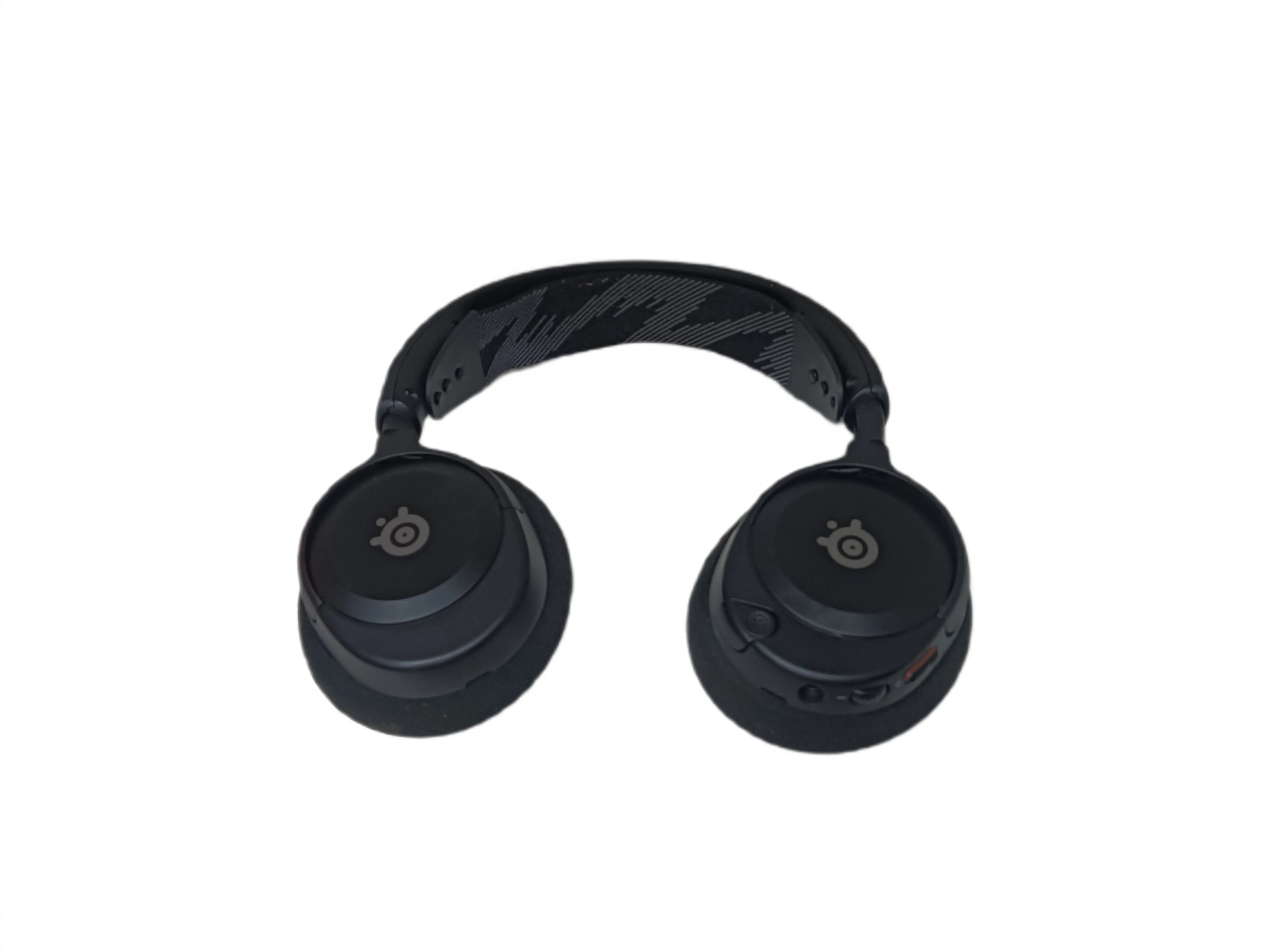 sluchawki-steelseries-arctis-nova-1-ean-gtin-5707119043571