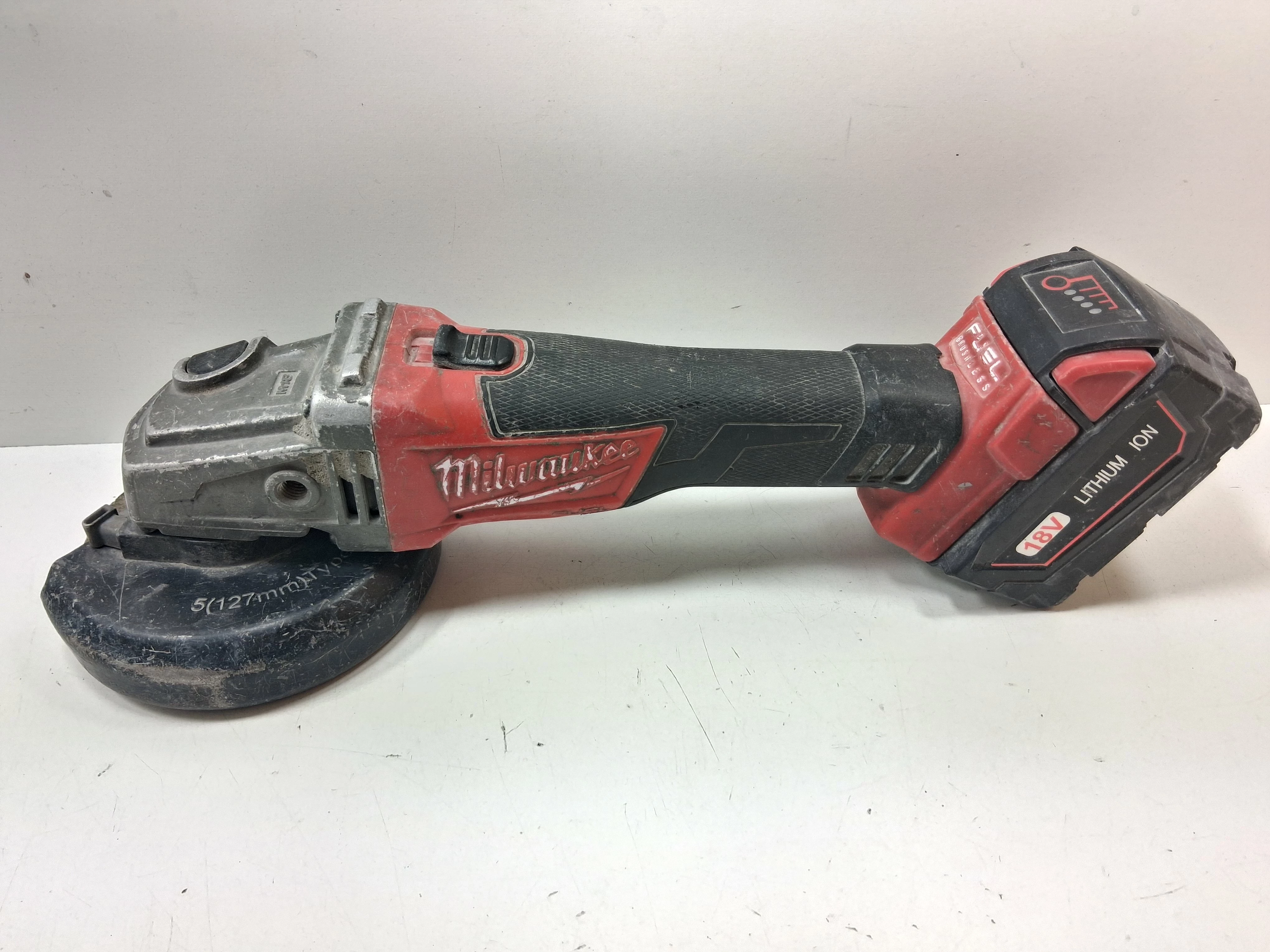 szlifierka-katowa-milwaukee-m18-cag125x-targowa-41-warszawa