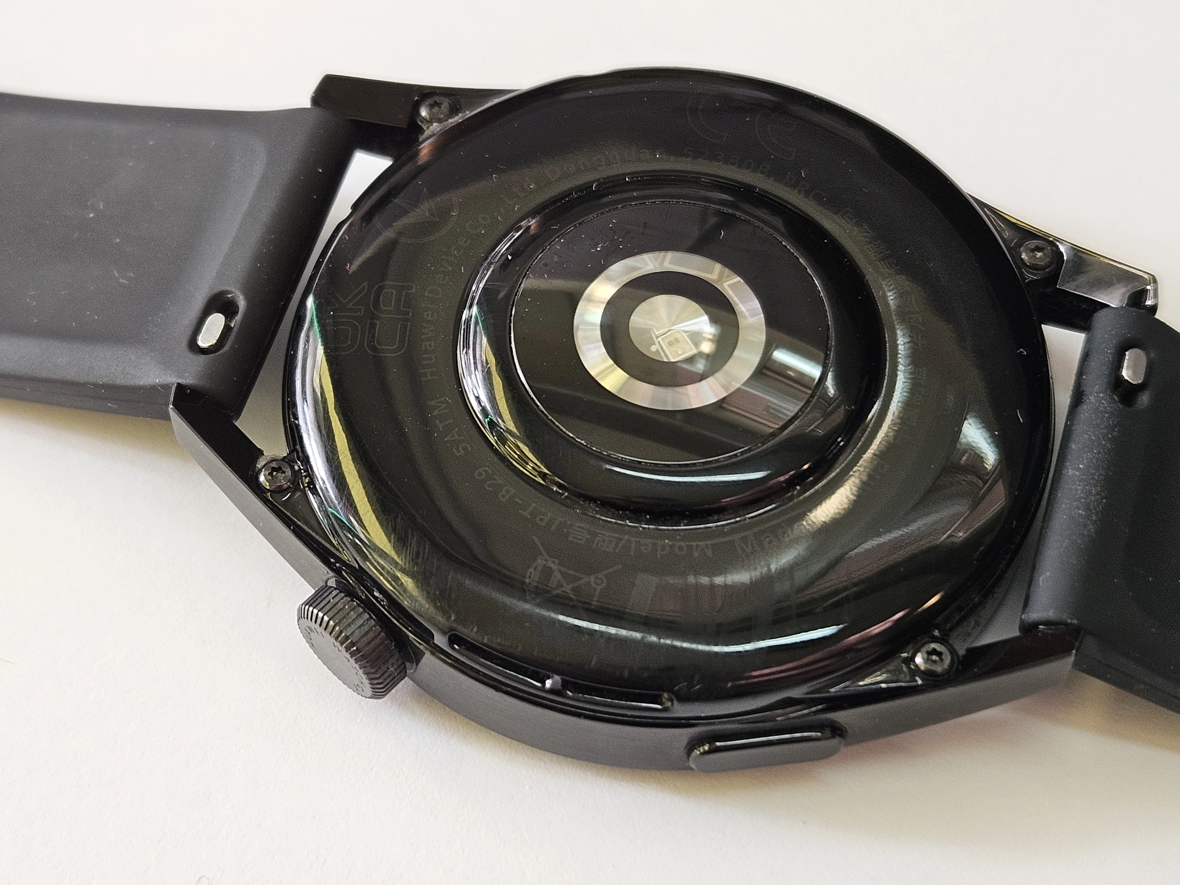 smartwatch-huawei-watch-gt-3-z-ladowarka-marka-248811-1131527