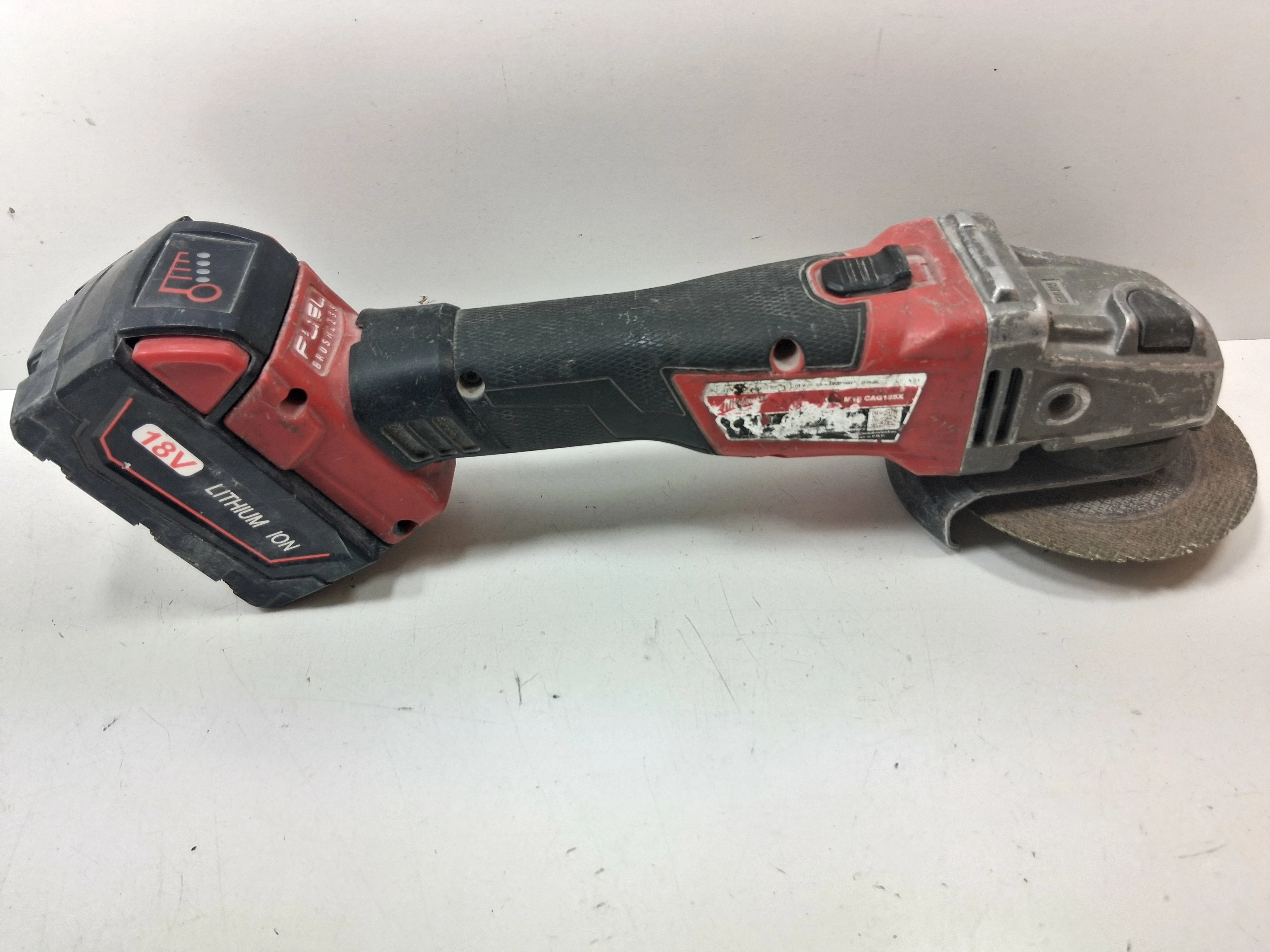 szlifierka-katowa-milwaukee-m18-cag125x-stan-11323-2