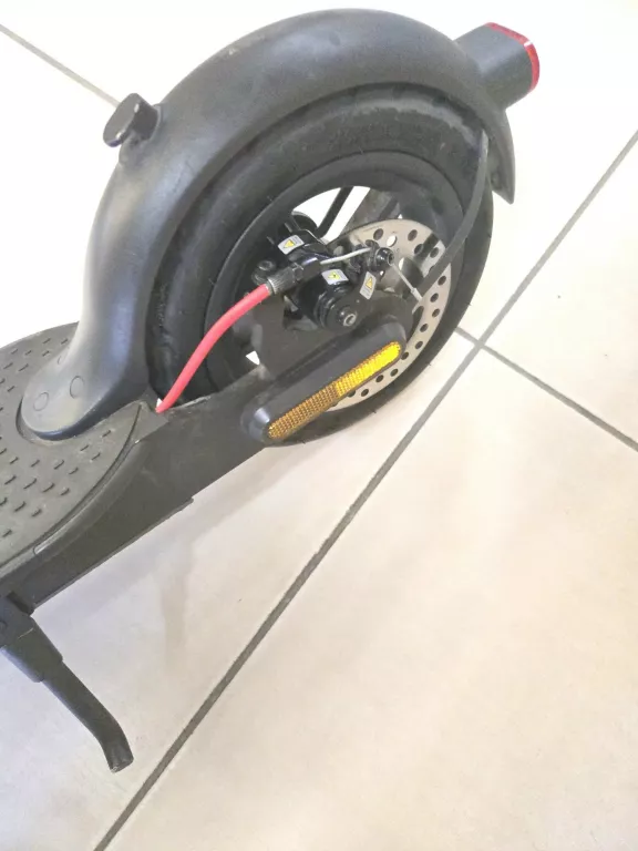 hulajnoga-mi-electrik-scooter-2-moc-silnika-30000