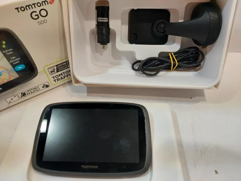 nawigacja-samochodowa-tomtom-go-500-ean-gtin-636926107617