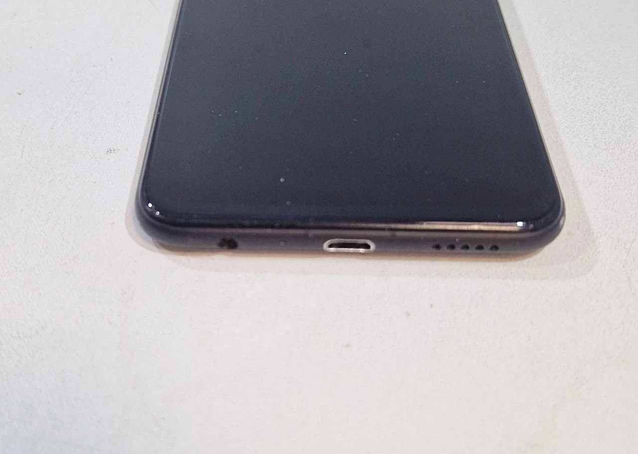 honor-8x-664-gb-przekatna-ekranu-650