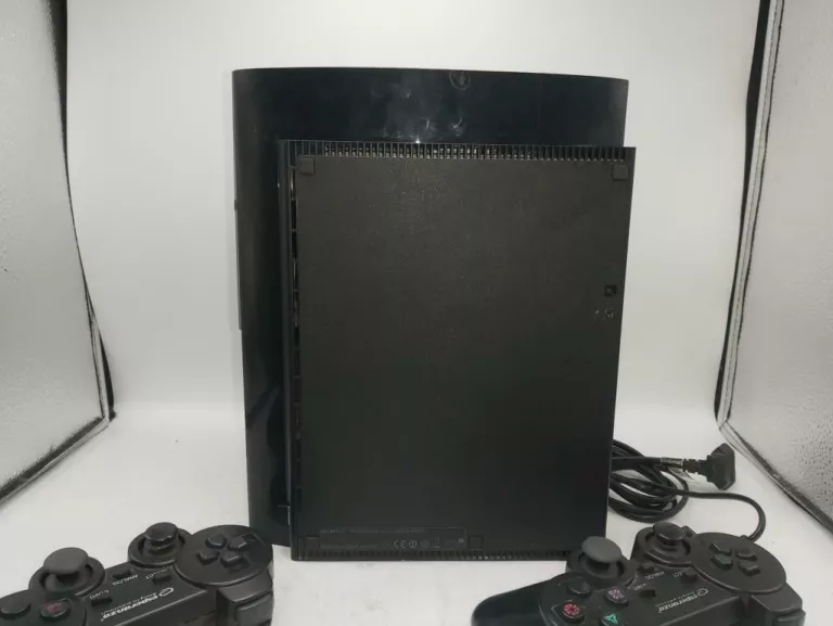konsola-sony-ps3-super-slim-500gb-2-pady-producent-248914-1705040