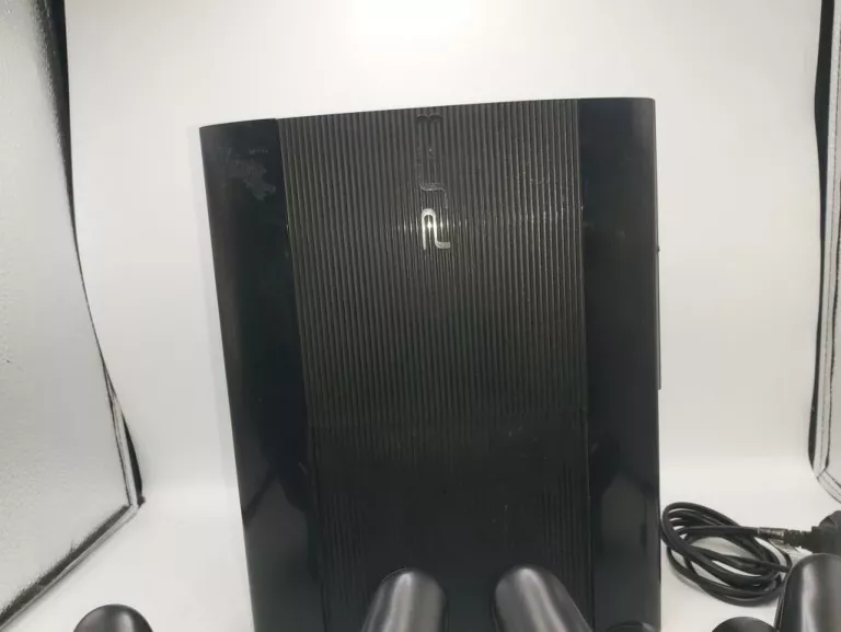 konsola-sony-ps3-super-slim-500gb-2-pady-wersja-konsoli-3306-21