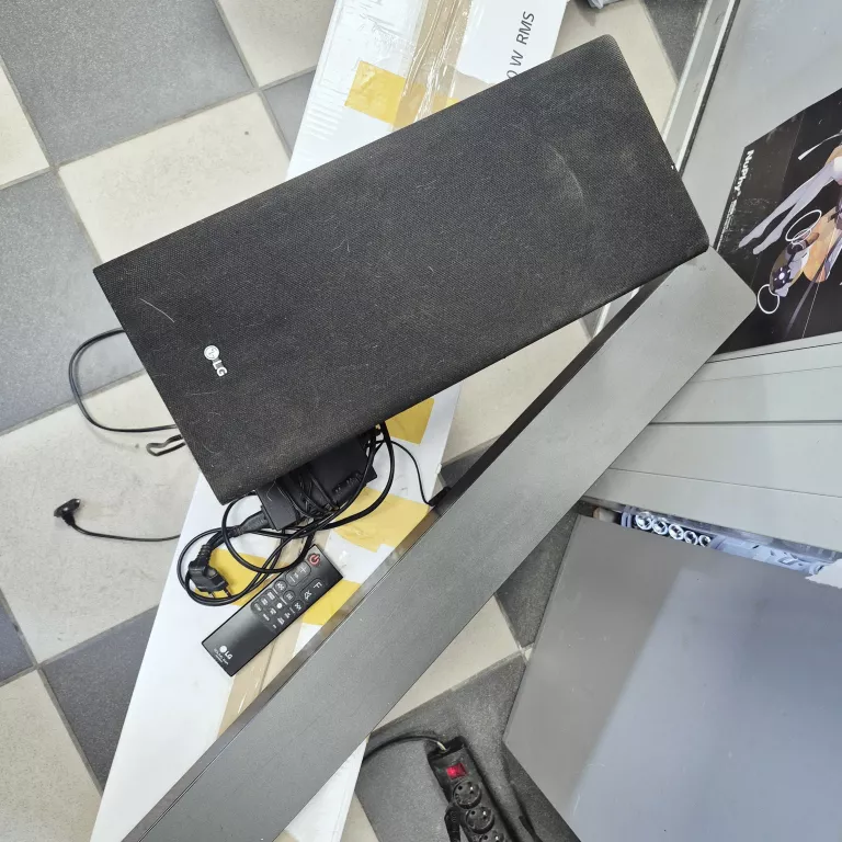 soundbar-lg-sk6f-at-warto-kolor-249512-1647413
