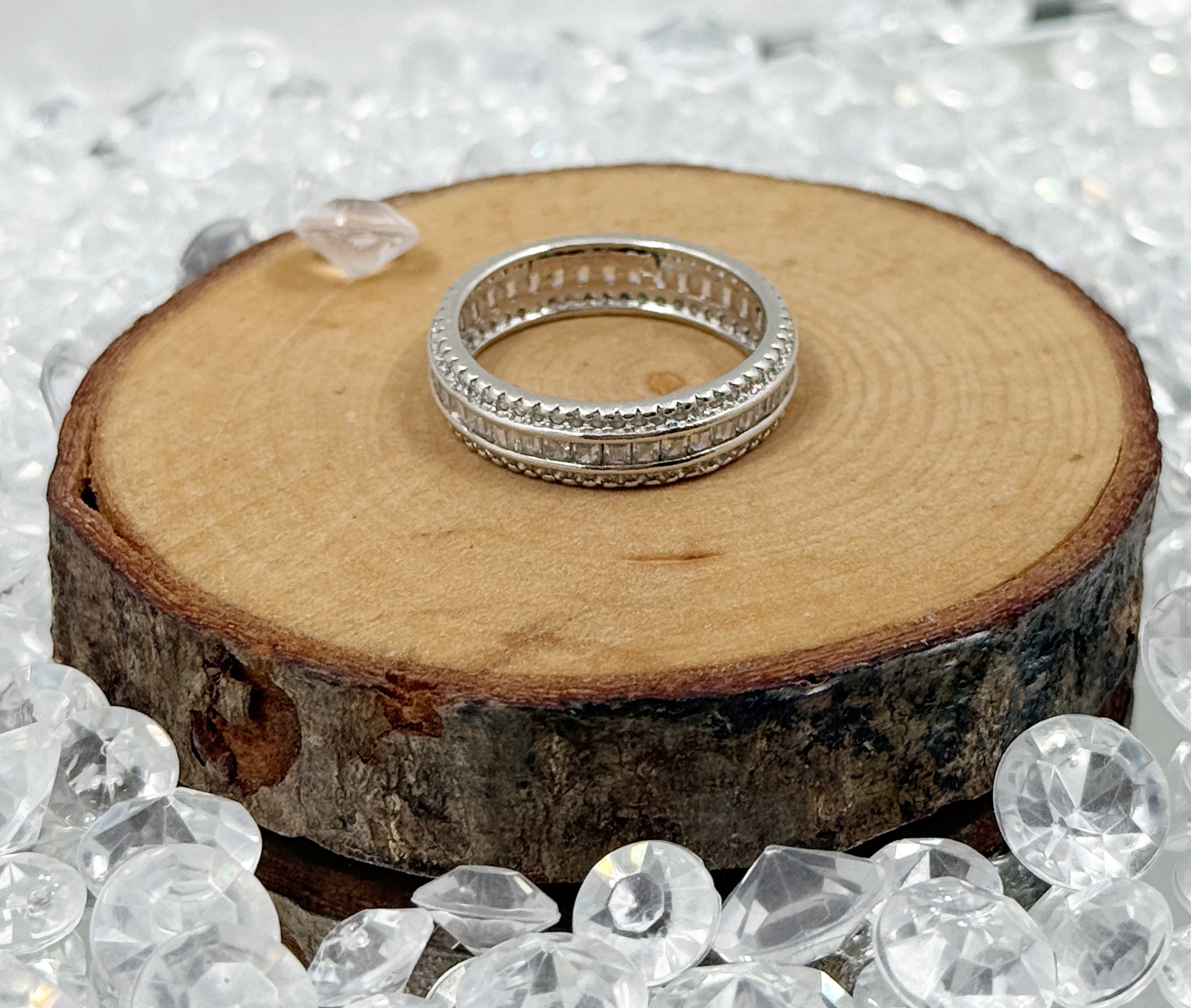 srebrny-pierscionek-z-cyrkoniami-925-r16-rodzaj-2205-2