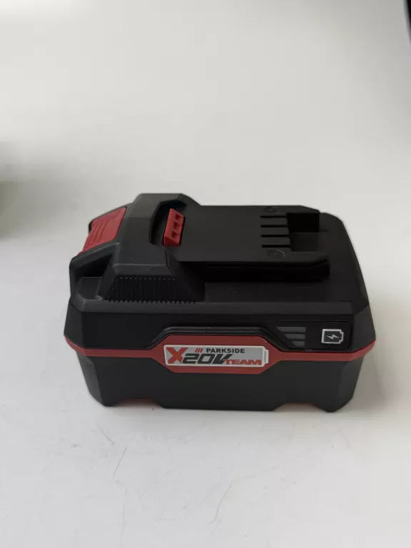 akumulator-parkside-20v-4ah-stan-11323-2