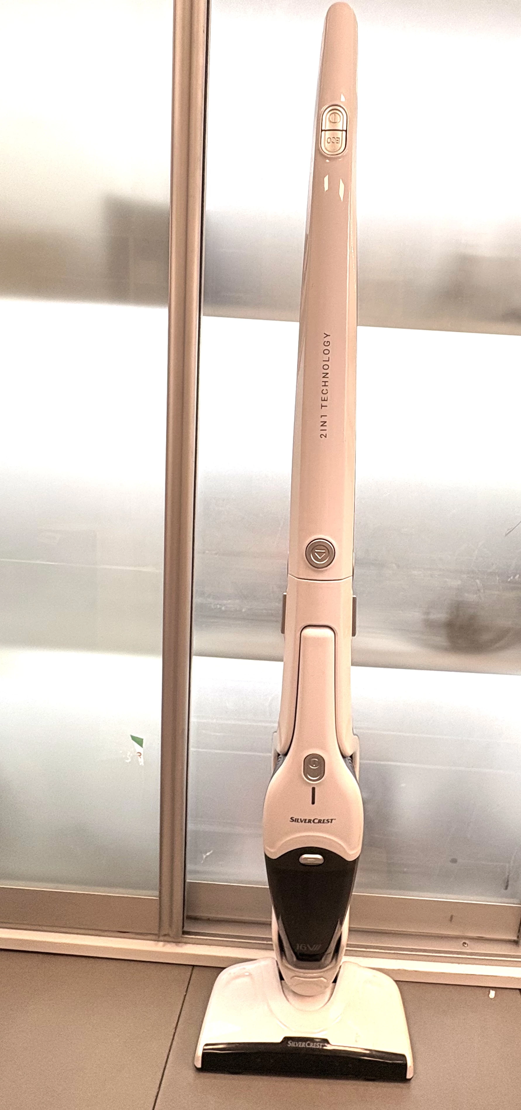 odkurzacz-pionowy-2w1-silvercrest-shss-18-krzywoustego-60-szczecin