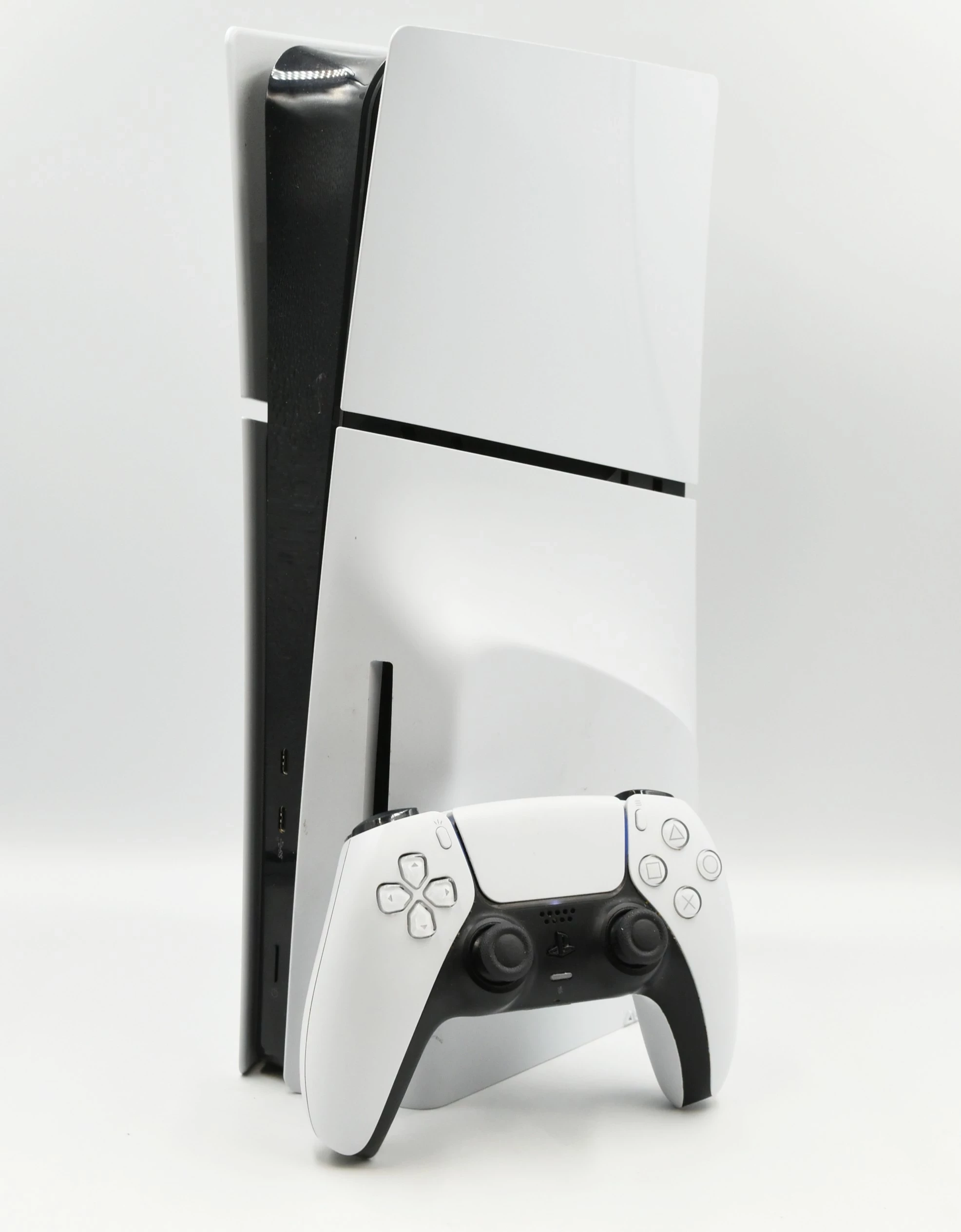 sony-playstation-5-slim-d-chassis-ps5-1tb-z-napedem-targowa-72-warszawa