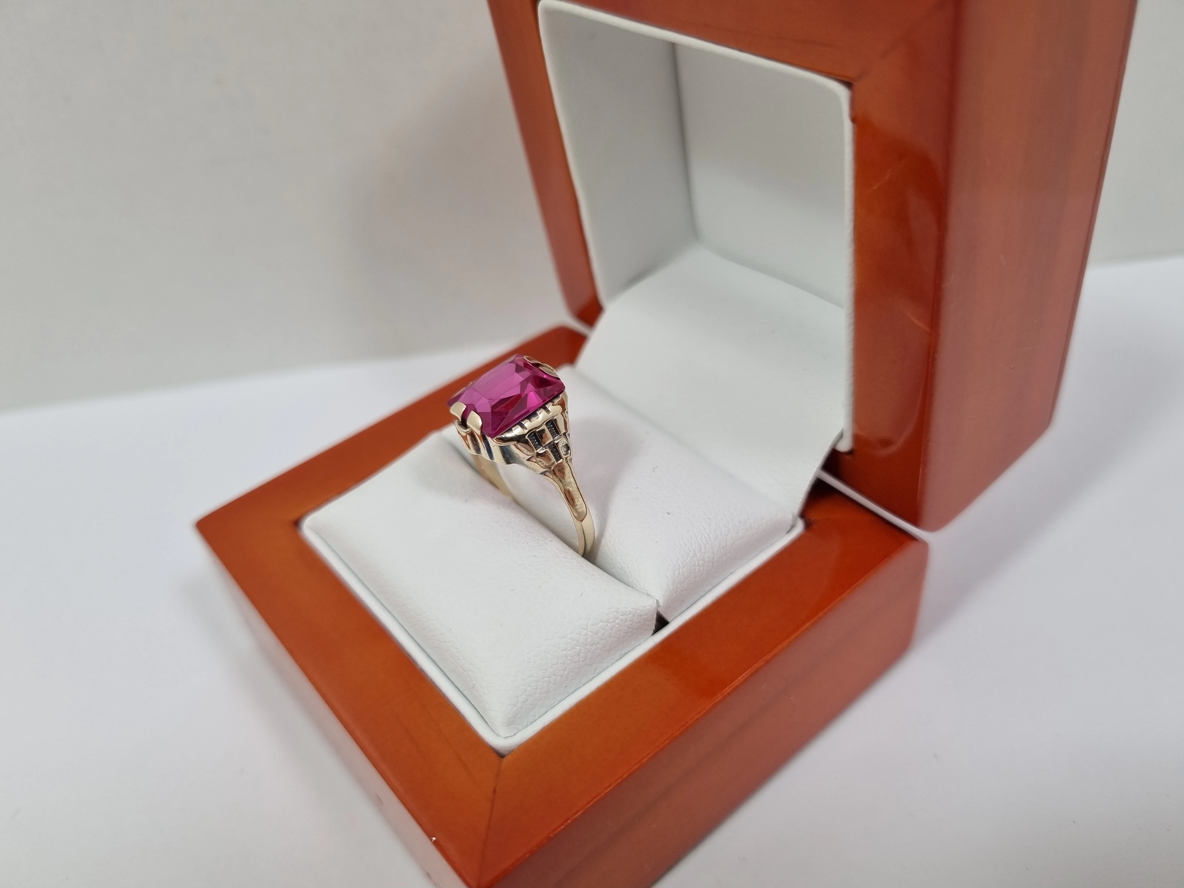 zloty-pierscionek-z-kamieniem-585-324g-r16-material-15835-2