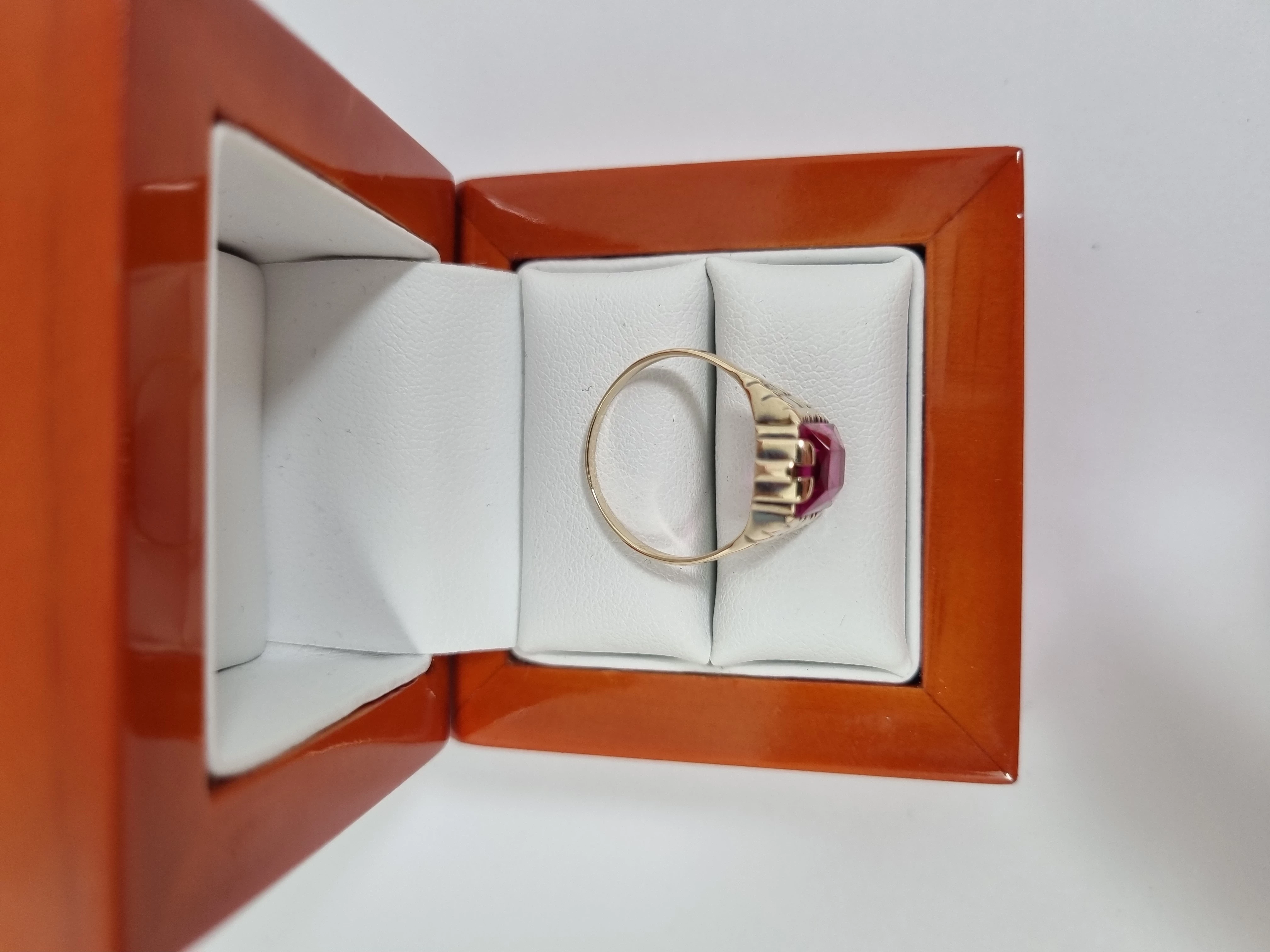 zloty-pierscionek-z-kamieniem-585-324g-r16-rozmiarsrednica-wew-mm-372-16