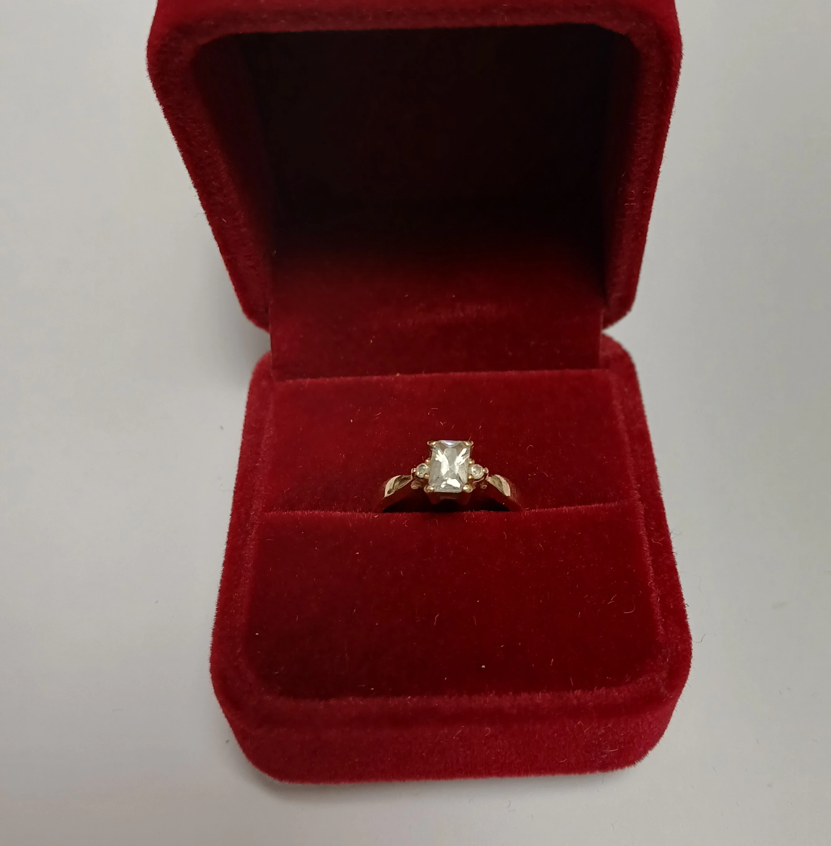 zloty-pierscionek-p585-w228-roz9-stan-11323-2