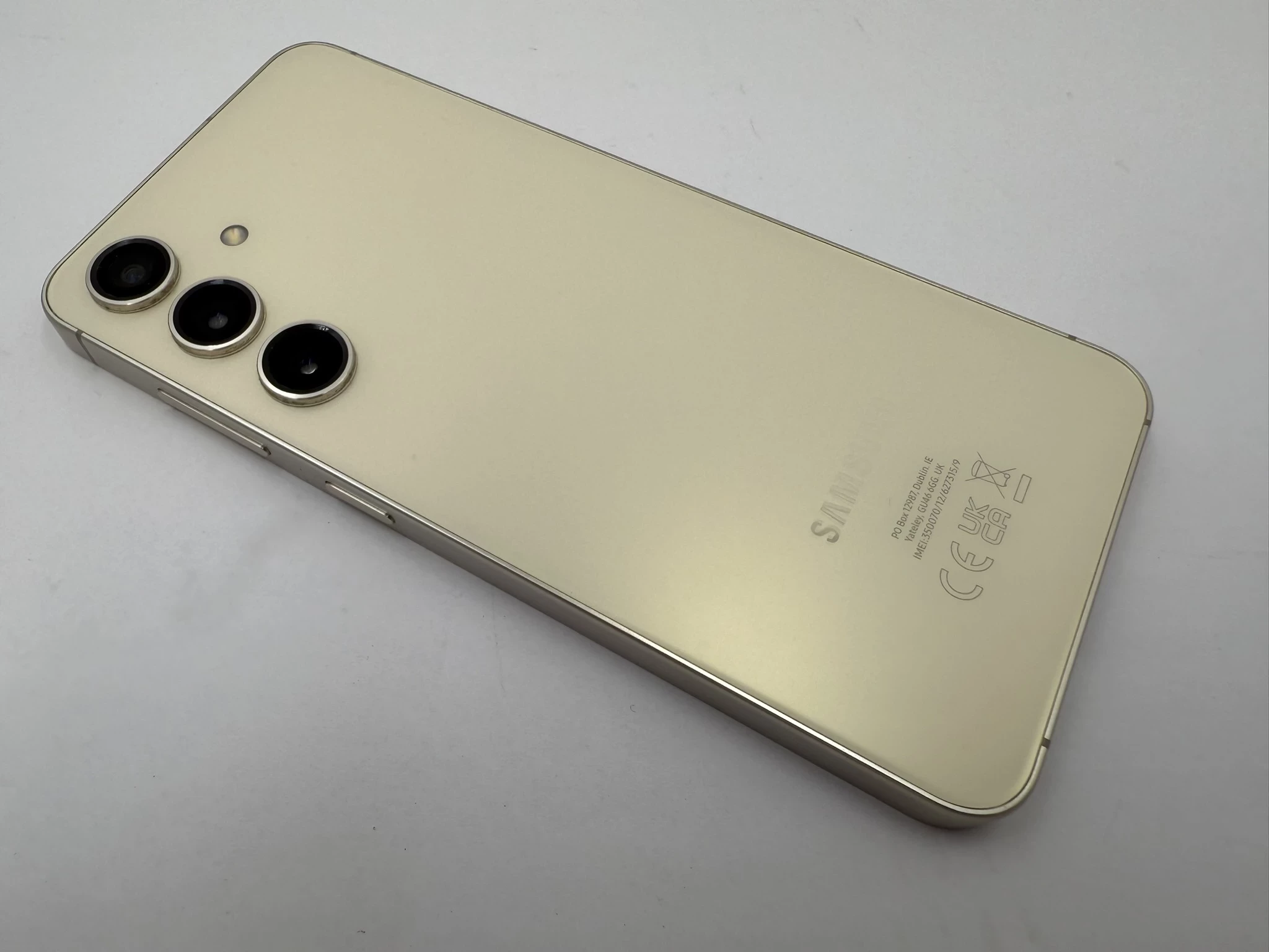 telefon-samsung-galaxy-s24-8gb256gb-bat-100-przekatna-ekranu-620