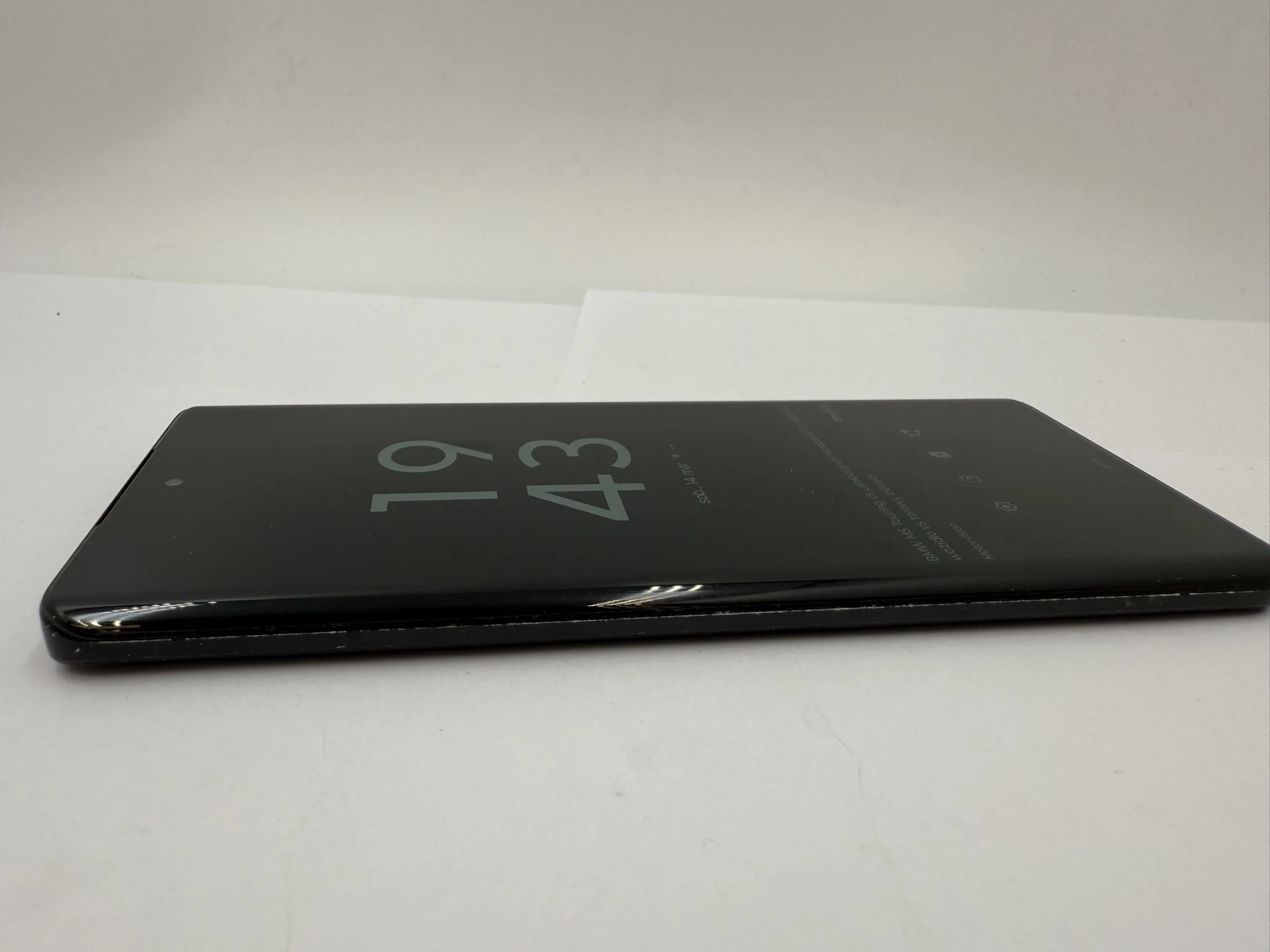 telefon-motorola-edge-40-8gb256gb-pudelko-typ-202685-212929