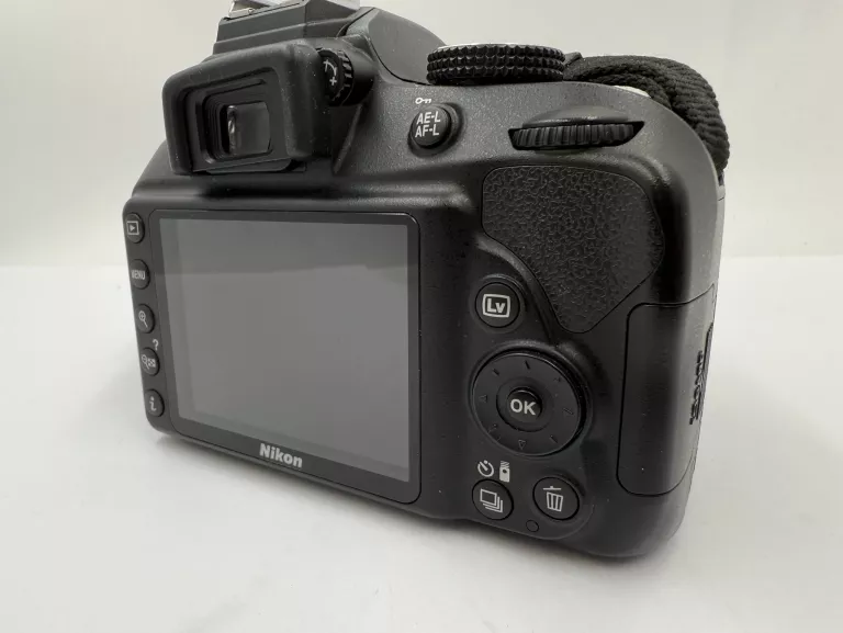 aparat-nikon-d3400-obiektyw-nikkor-18-55mm-pudelko-rozmiar-matrycy-206882-228774