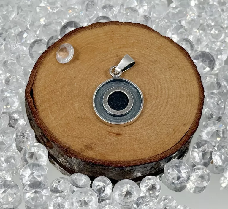 srebrna-zawieszka-z-czarnym-oczkiem-925-rodzaj-2205-2