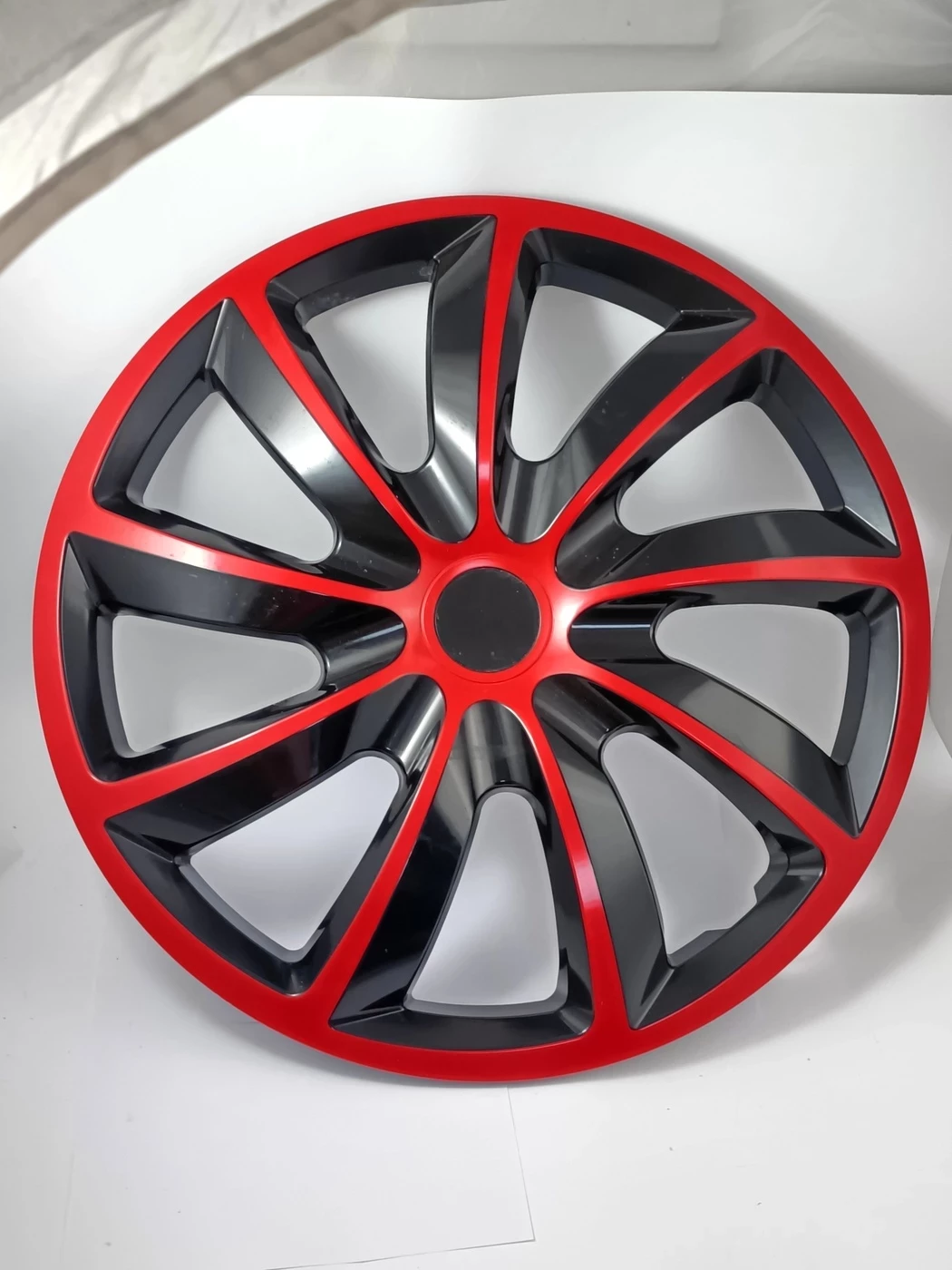 zestaw-4x-kolpaki-17-cali-samochodowe-uniwersalne-do-felg-stalowych-emblemat-marki-201197-206681