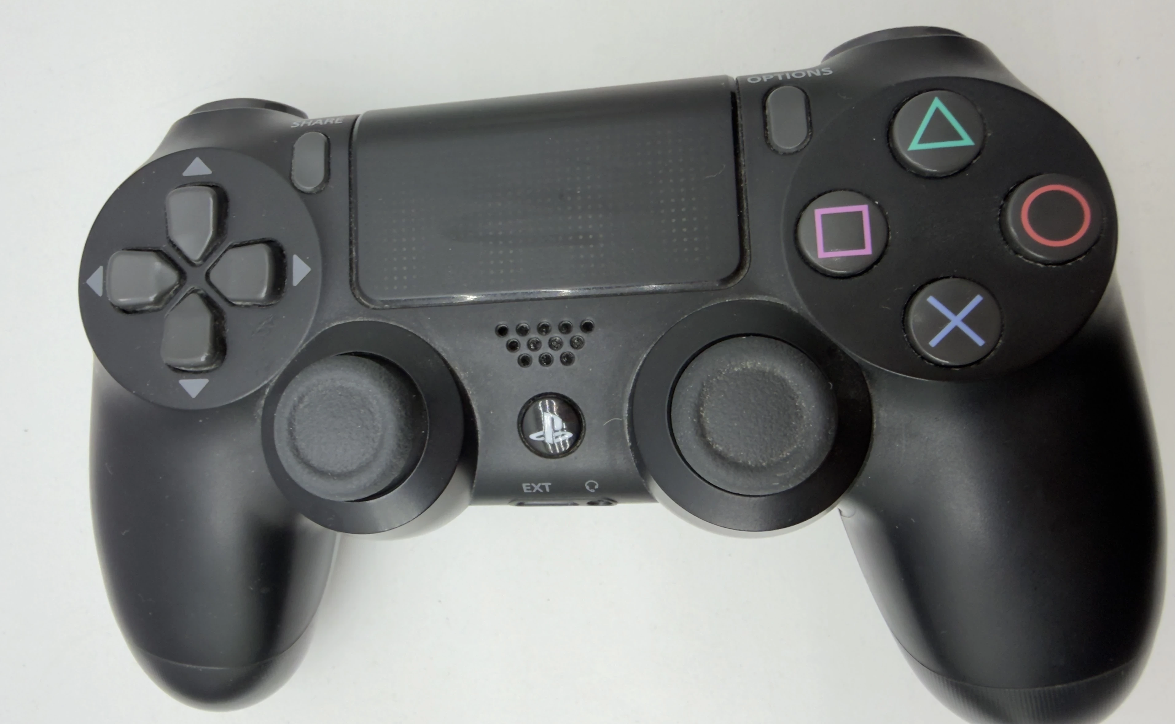 konsola-playstation-r-slim-1-tb-pad-okablowanie-kod-producenta-cuh-2216b