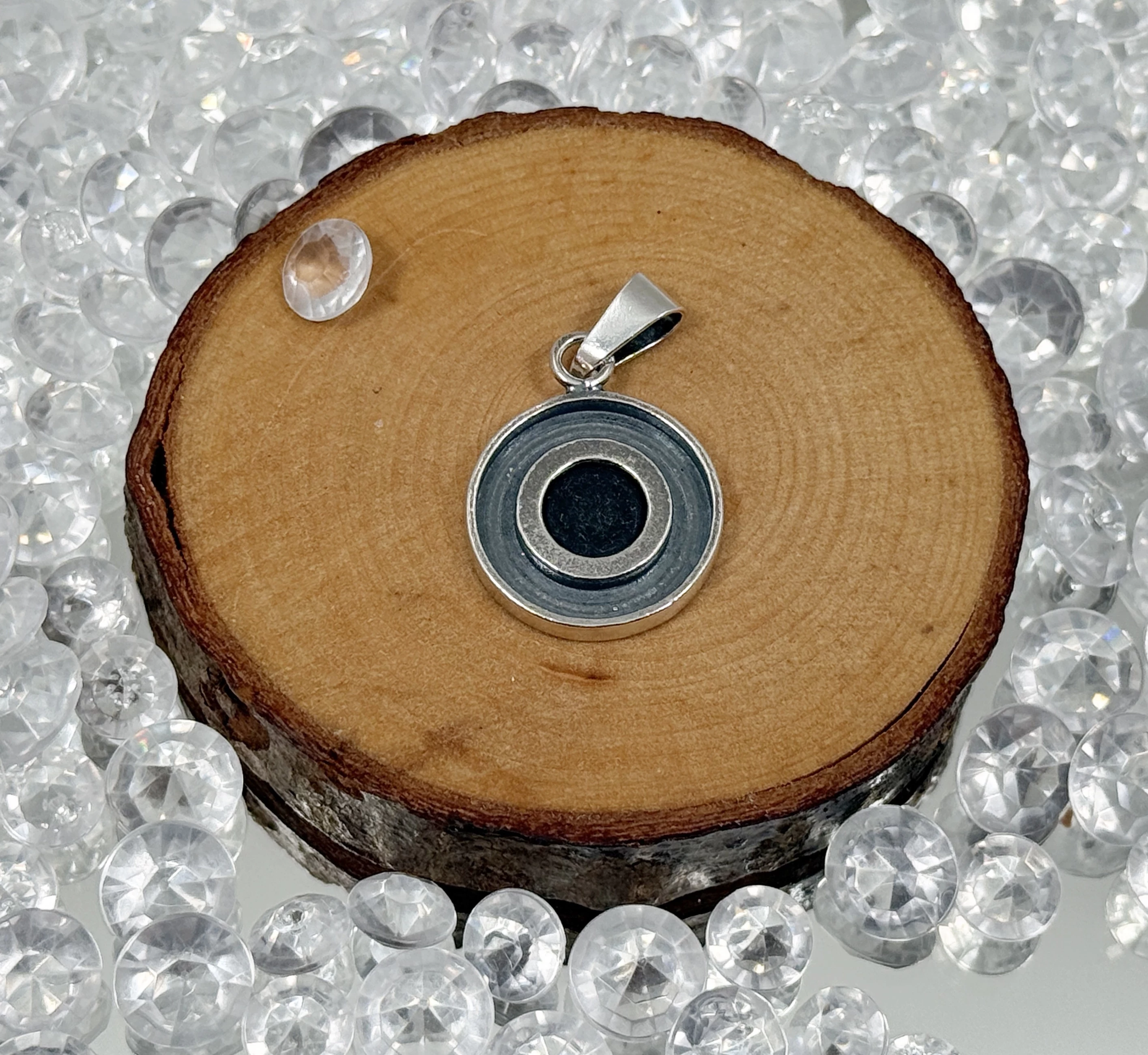 srebrna-zawieszka-z-czarnym-oczkiem-925-rodzaj-2205-2